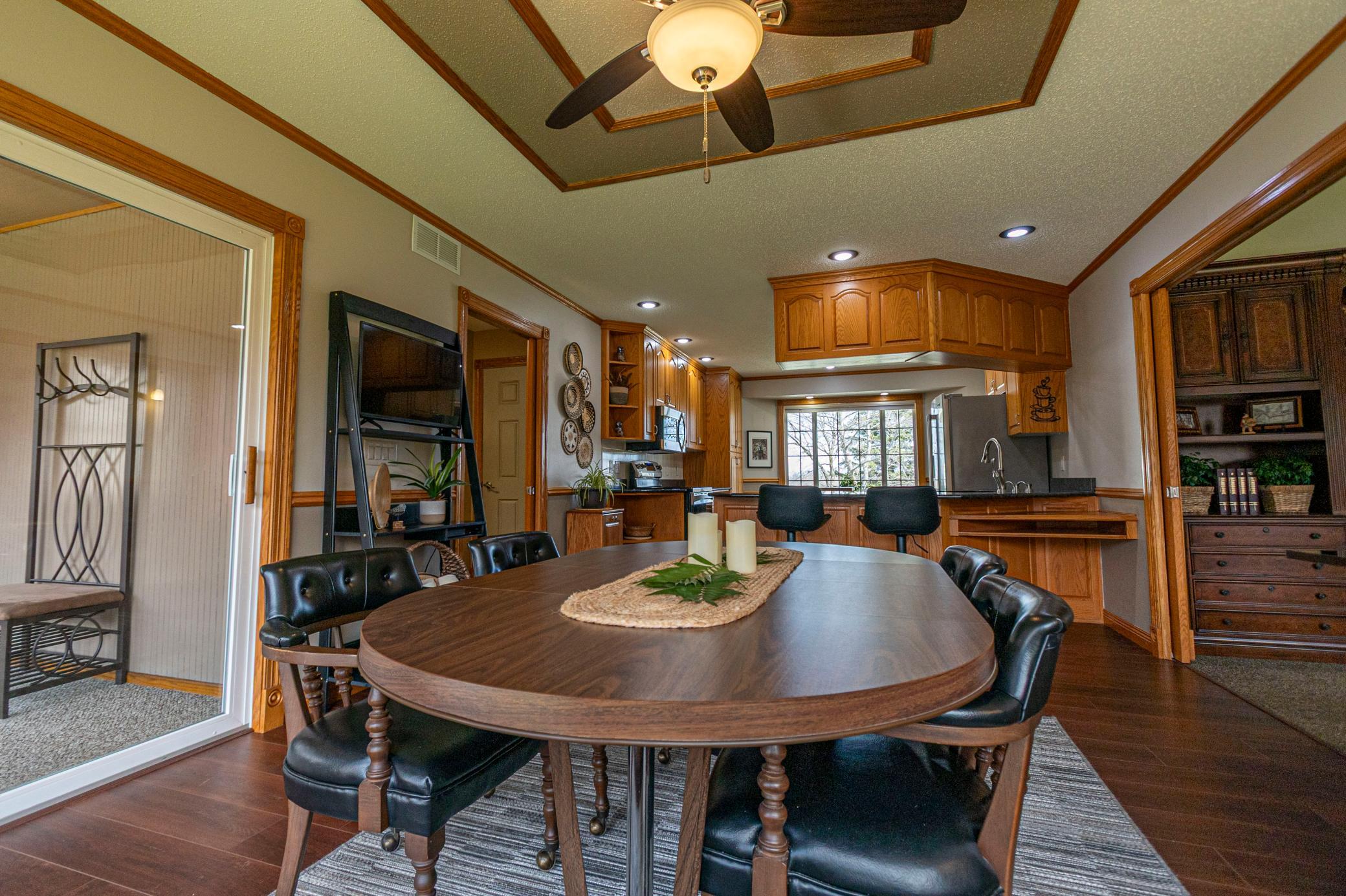 2000 single family home for sale at 1966 Liberty Road NE in Alexandria, MN — 3 bed, 3 bath (photo 20 of 80)