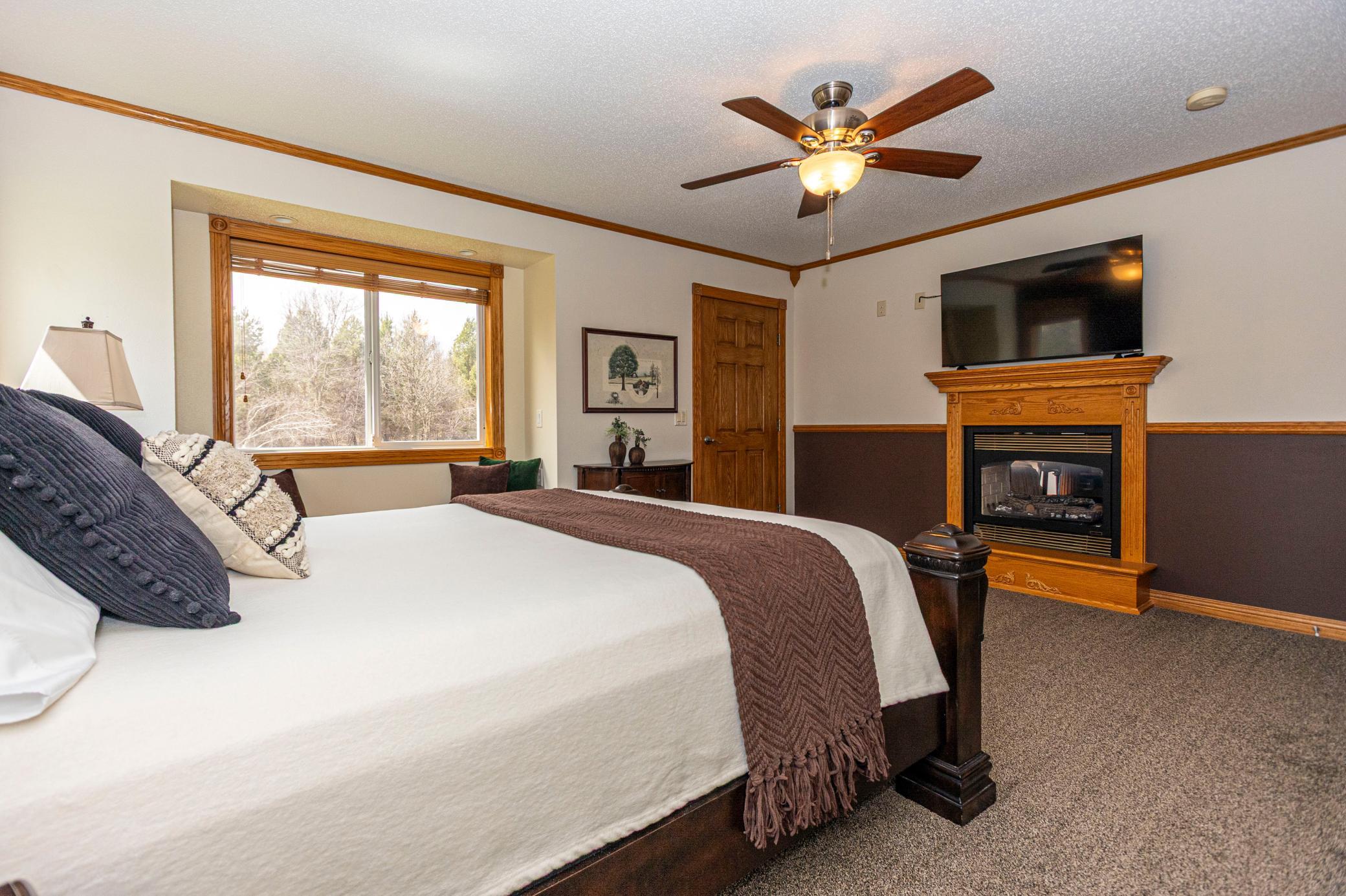 2000 single family home for sale at 1966 Liberty Road NE in Alexandria, MN — 3 bed, 3 bath (photo 23 of 80)