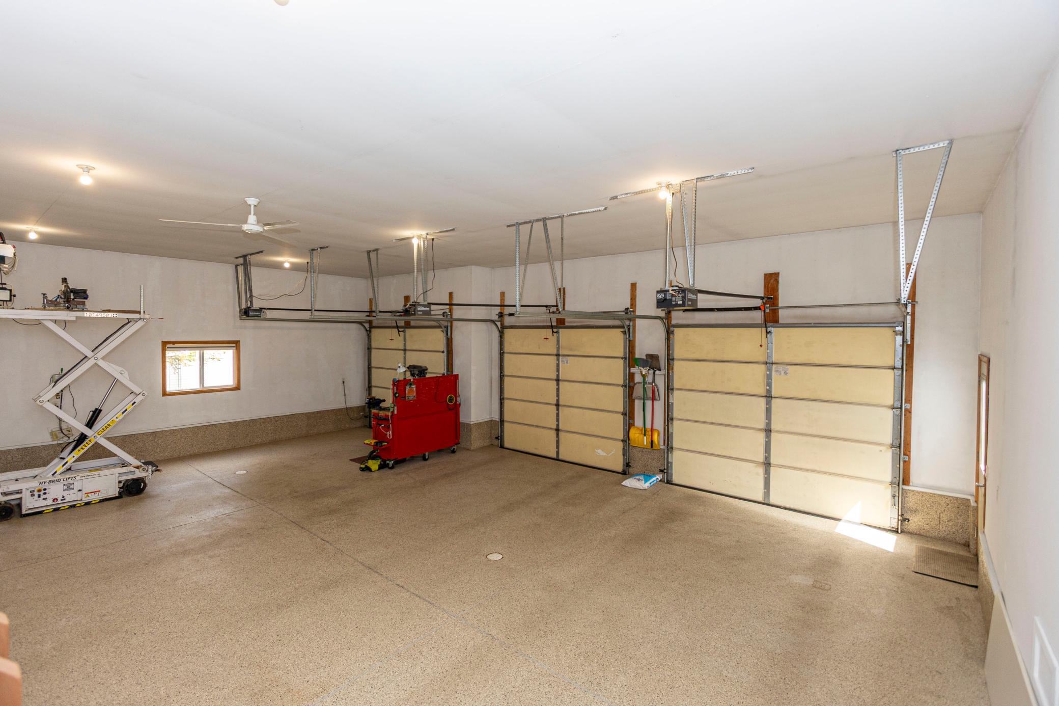 2000 single family home for sale at 1966 Liberty Road NE in Alexandria, MN — 3 bed, 3 bath (photo 33 of 80)