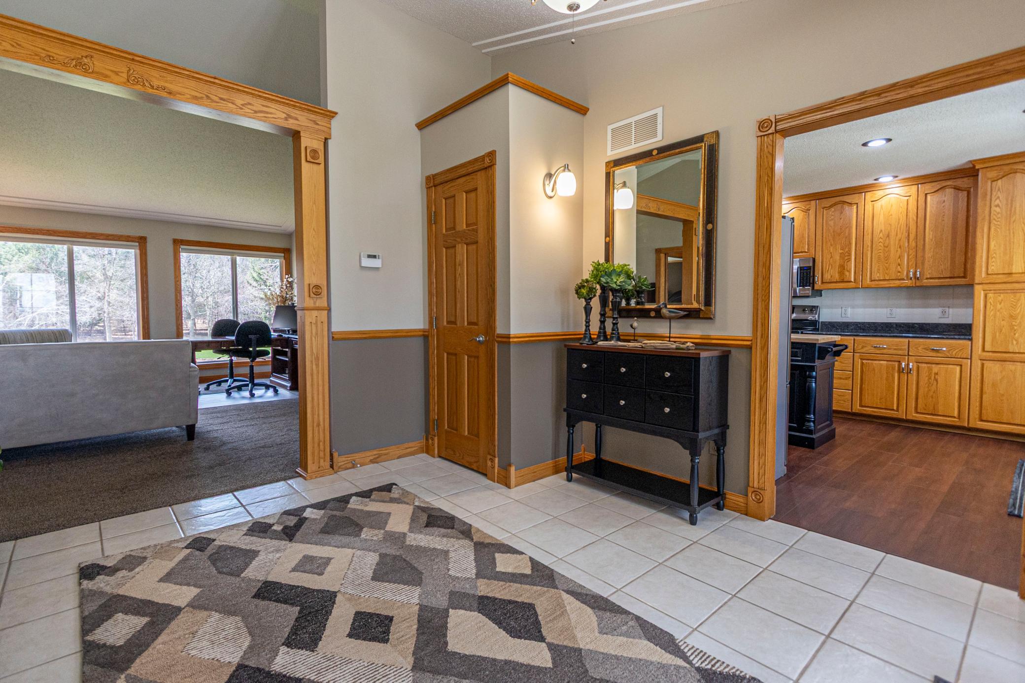 2000 single family home for sale at 1966 Liberty Road NE in Alexandria, MN — 3 bed, 3 bath (photo 6 of 80)