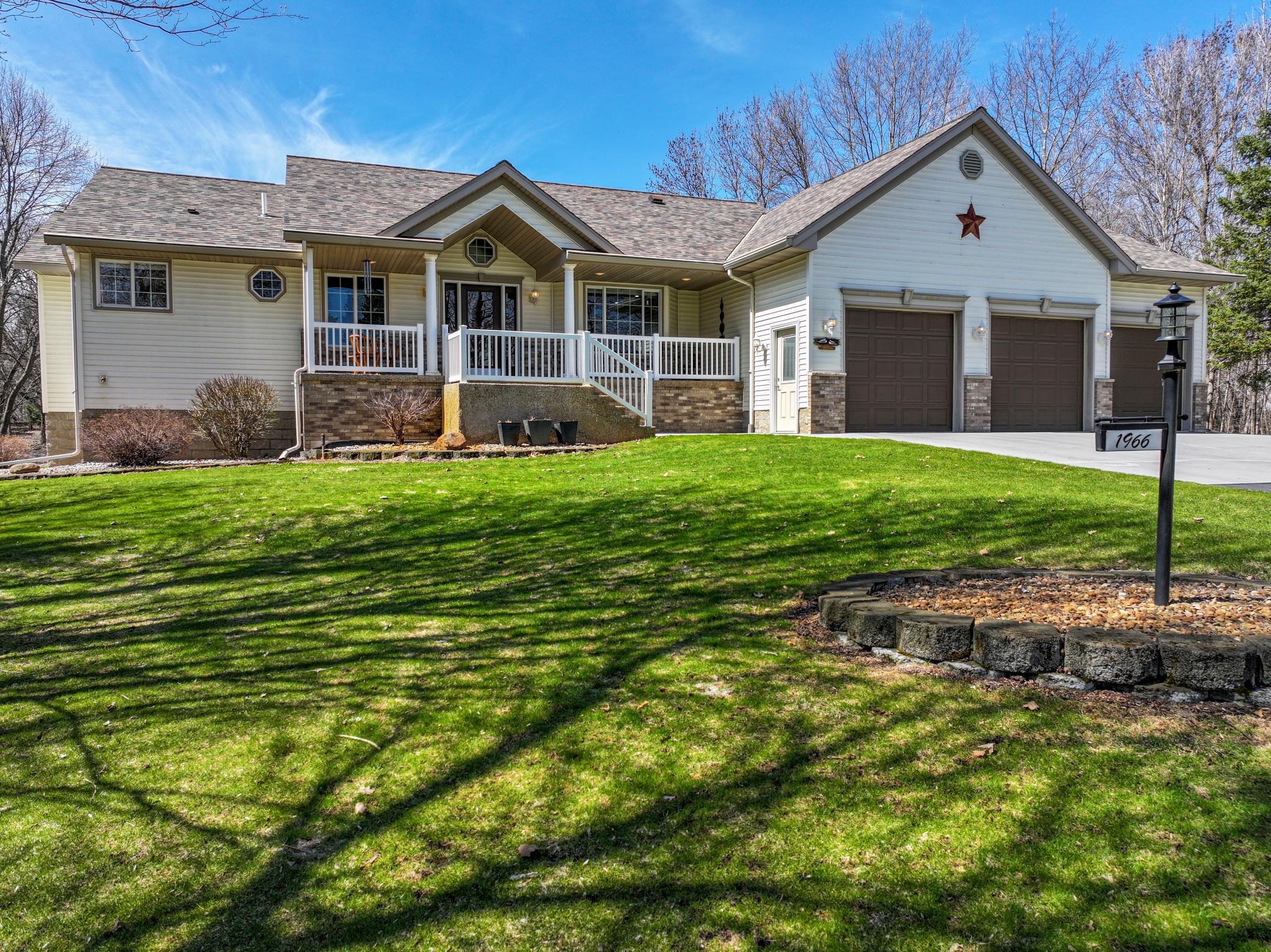 2000 single family home for sale at 1966 Liberty Road NE in Alexandria, MN — 3 bed, 3 bath (photo 58 of 80)