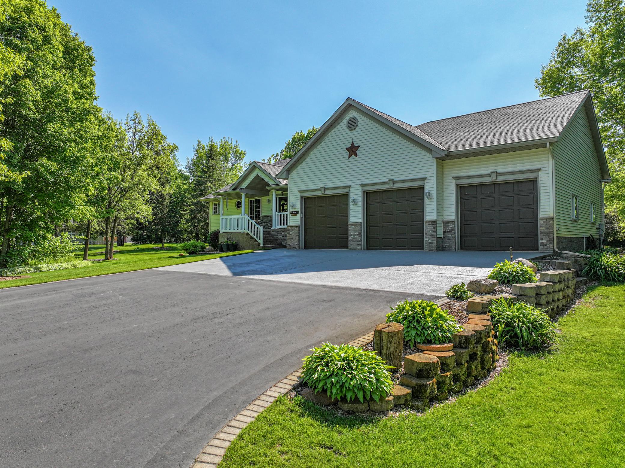 2000 single family home for sale at 1966 Liberty Road NE in Alexandria, MN — 3 bed, 3 bath (photo 68 of 87)