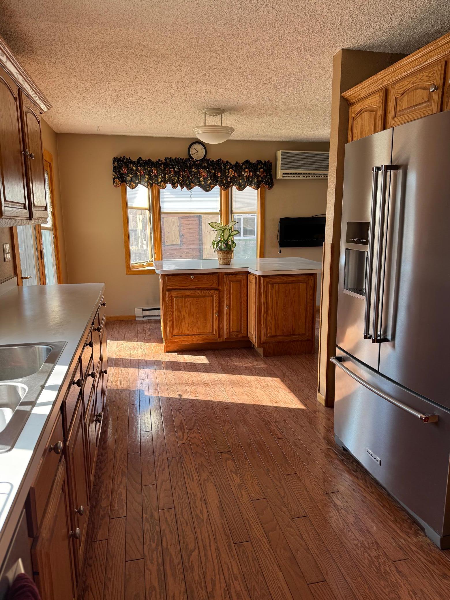 1980 single family home for sale at 915 Bennett Avenue in Portland, ND — 3 bed, 2 bath (photo 12 of 29)