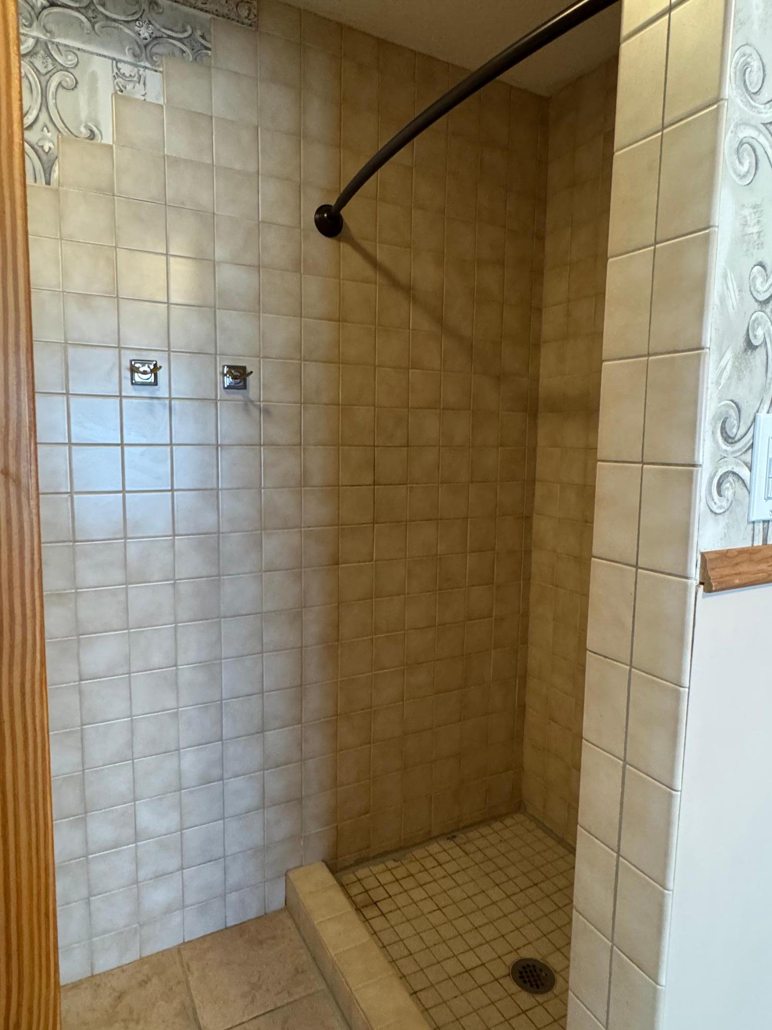 1980 single family home for sale at 915 Bennett Avenue in Portland, ND — 3 bed, 2 bath (photo 15 of 29)