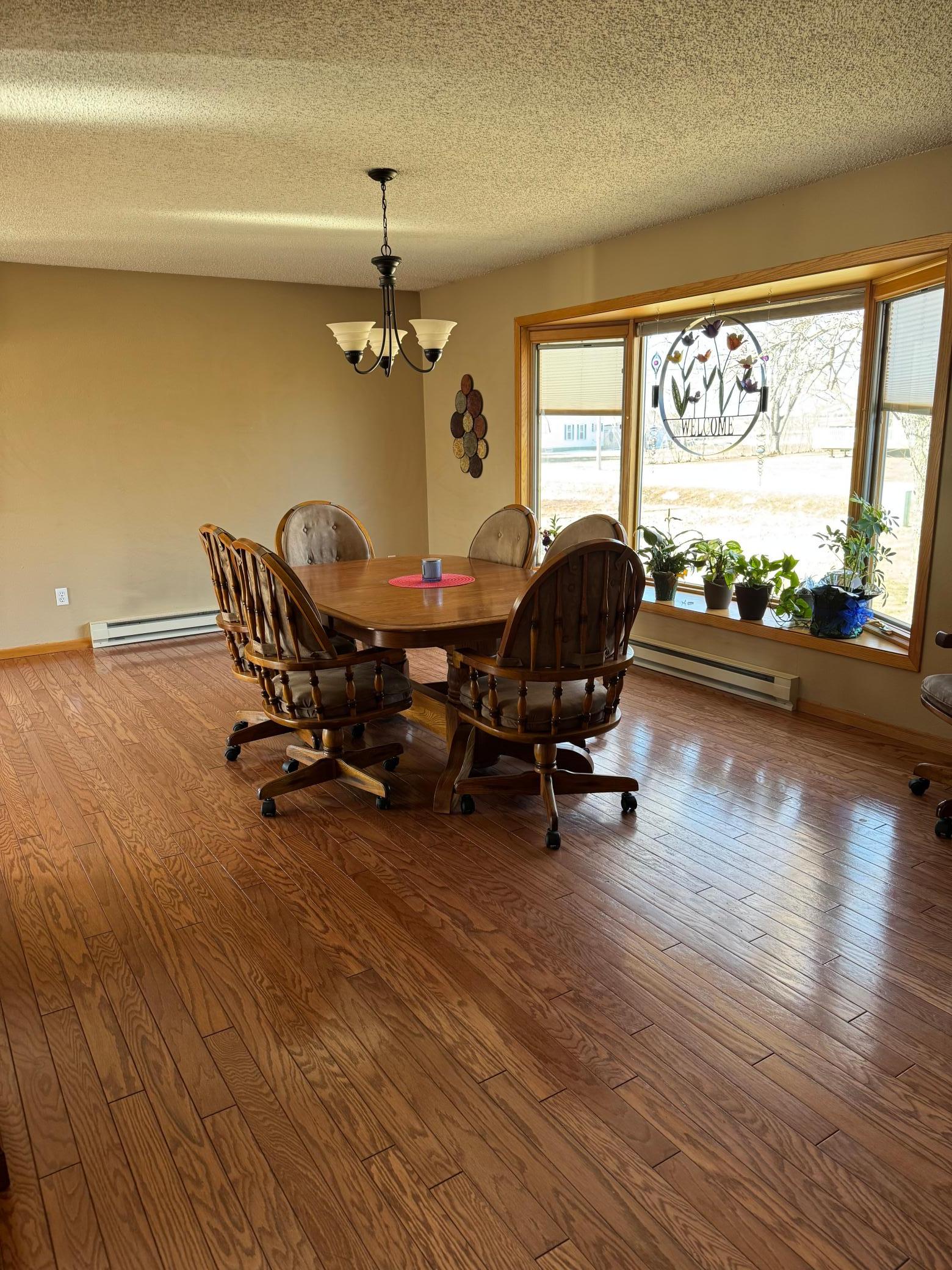 1980 single family home for sale at 915 Bennett Avenue in Portland, ND — 3 bed, 2 bath (photo 6 of 29)