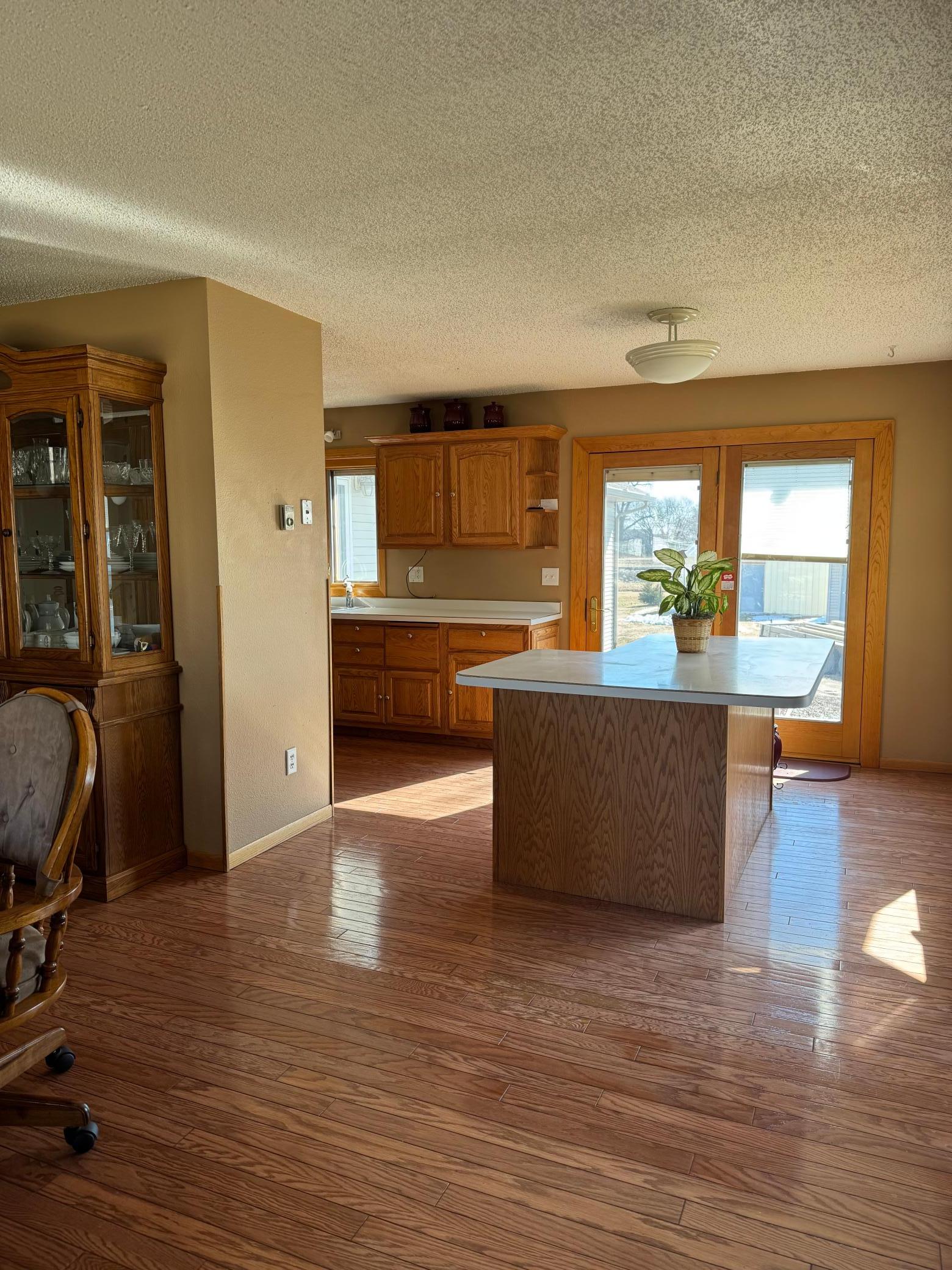 1980 single family home for sale at 915 Bennett Avenue in Portland, ND — 3 bed, 2 bath (photo 7 of 29)