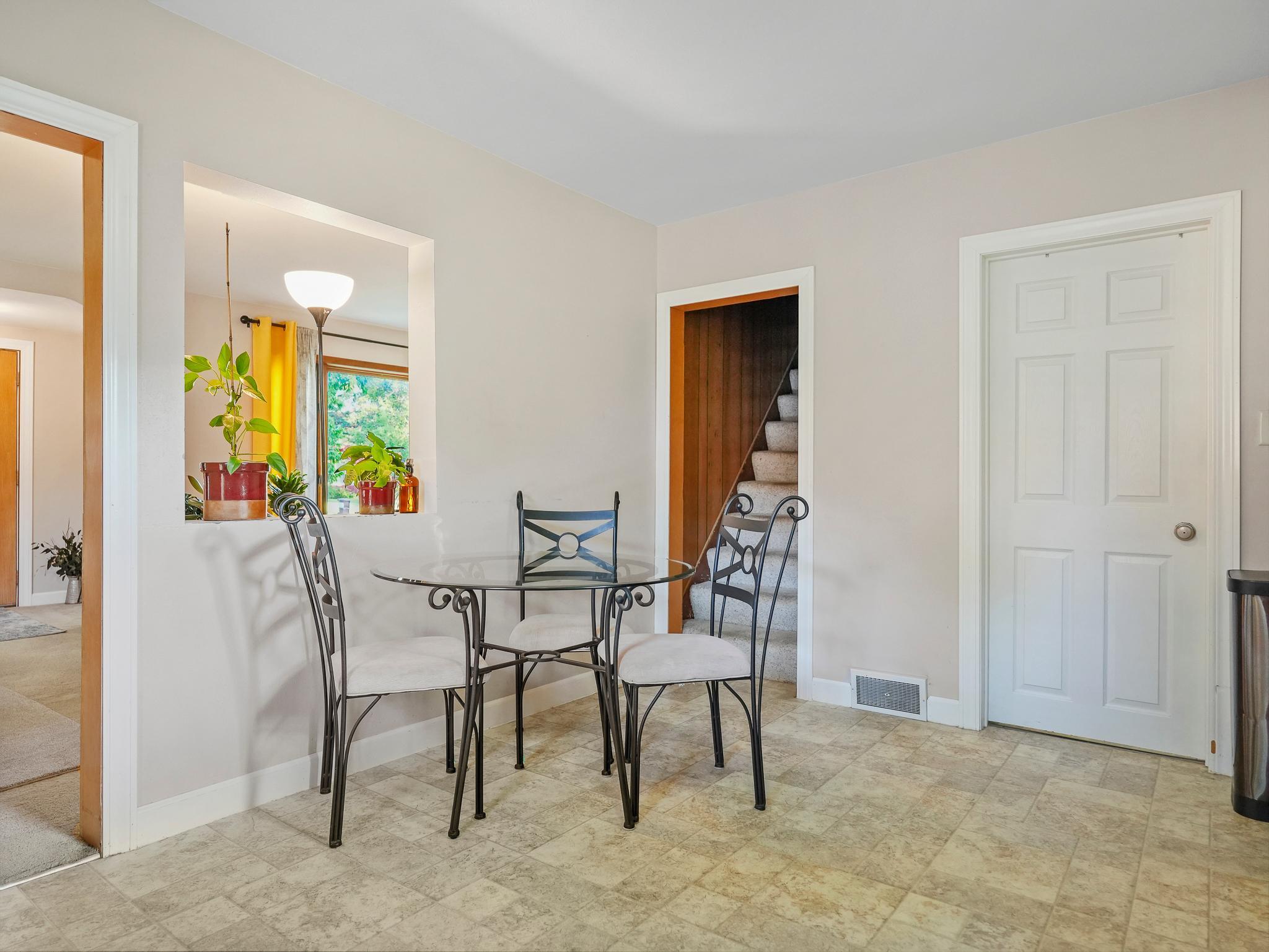 1947 single family home for sale at 447 2nd Ave NE in Perham, MN — 3 bed, 1 bath (photo 14 of 30)
