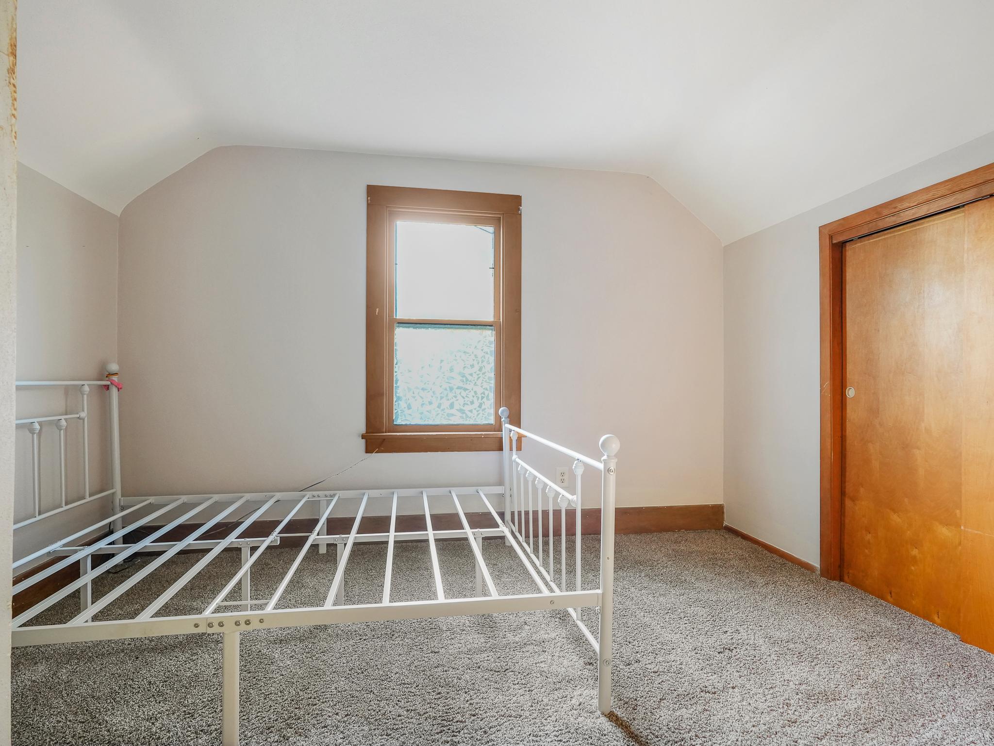 1947 single family home for sale at 447 2nd Ave NE in Perham, MN — 3 bed, 1 bath (photo 19 of 30)