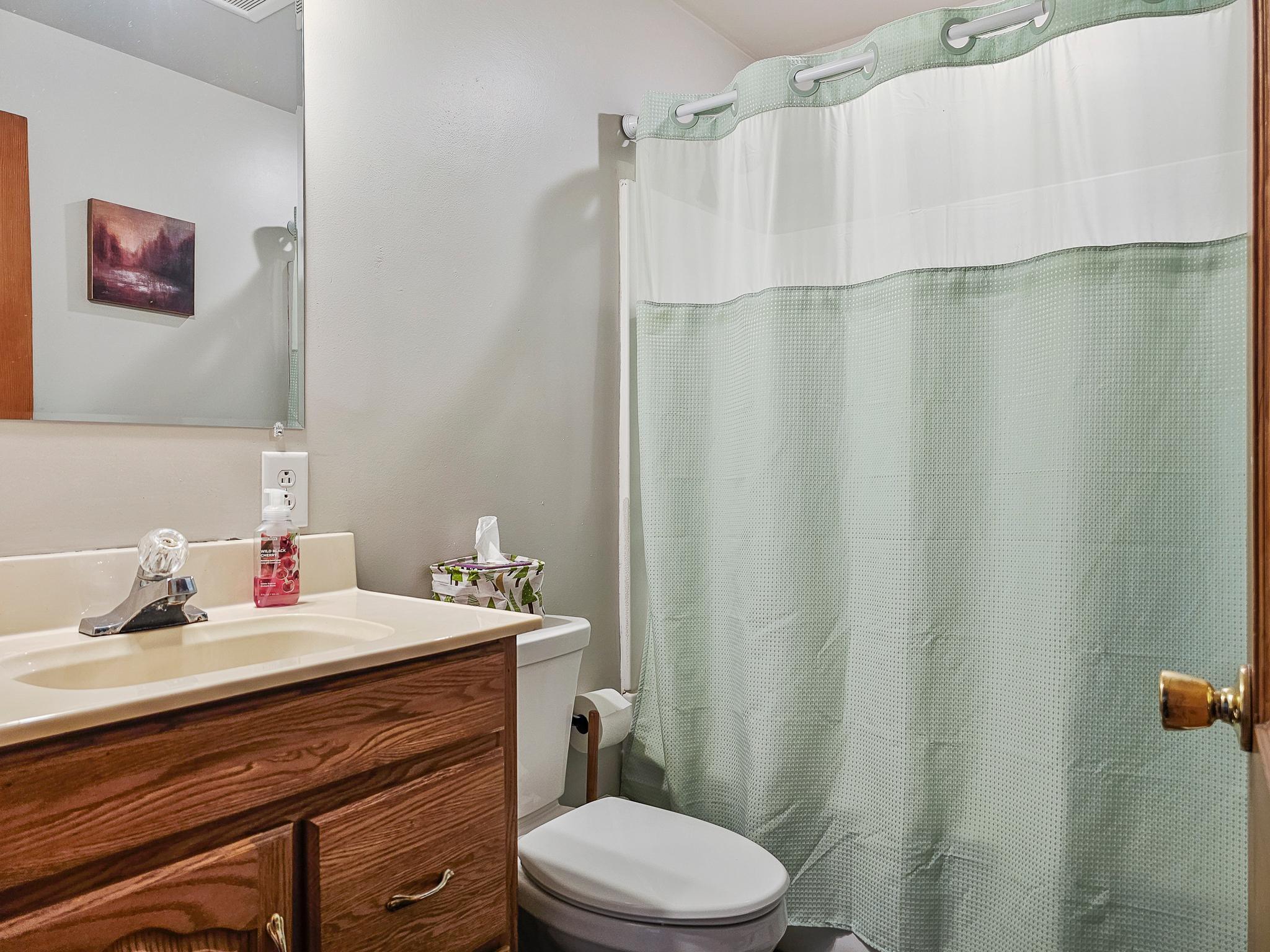 1954 single family home for sale at 525 3rd St SE in Perham, MN — 2 bed, 2 bath (photo 16 of 42)