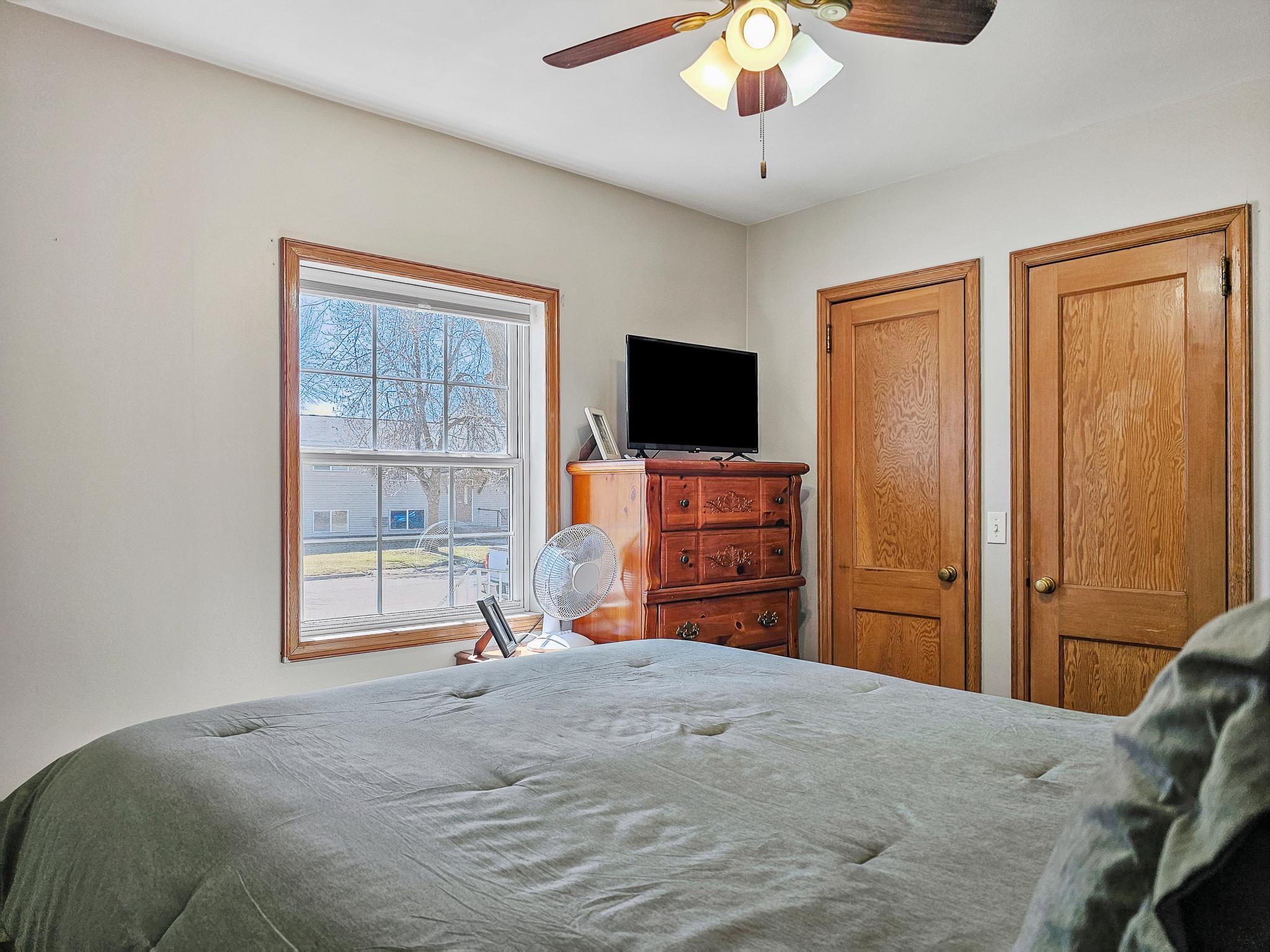1954 single family home for sale at 525 3rd St SE in Perham, MN — 2 bed, 2 bath (photo 18 of 42)