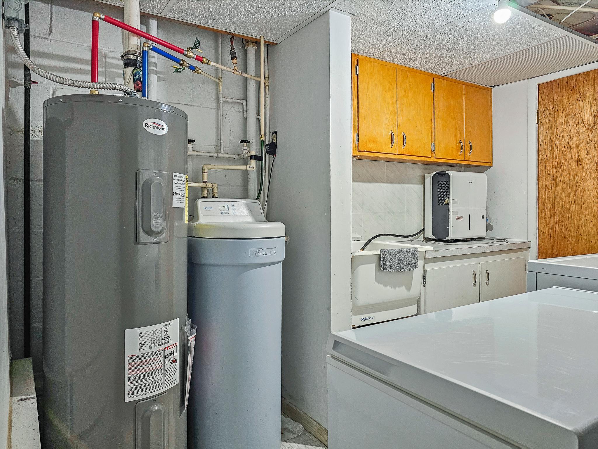 1954 single family home for sale at 525 3rd St SE in Perham, MN — 2 bed, 2 bath (photo 32 of 42)
