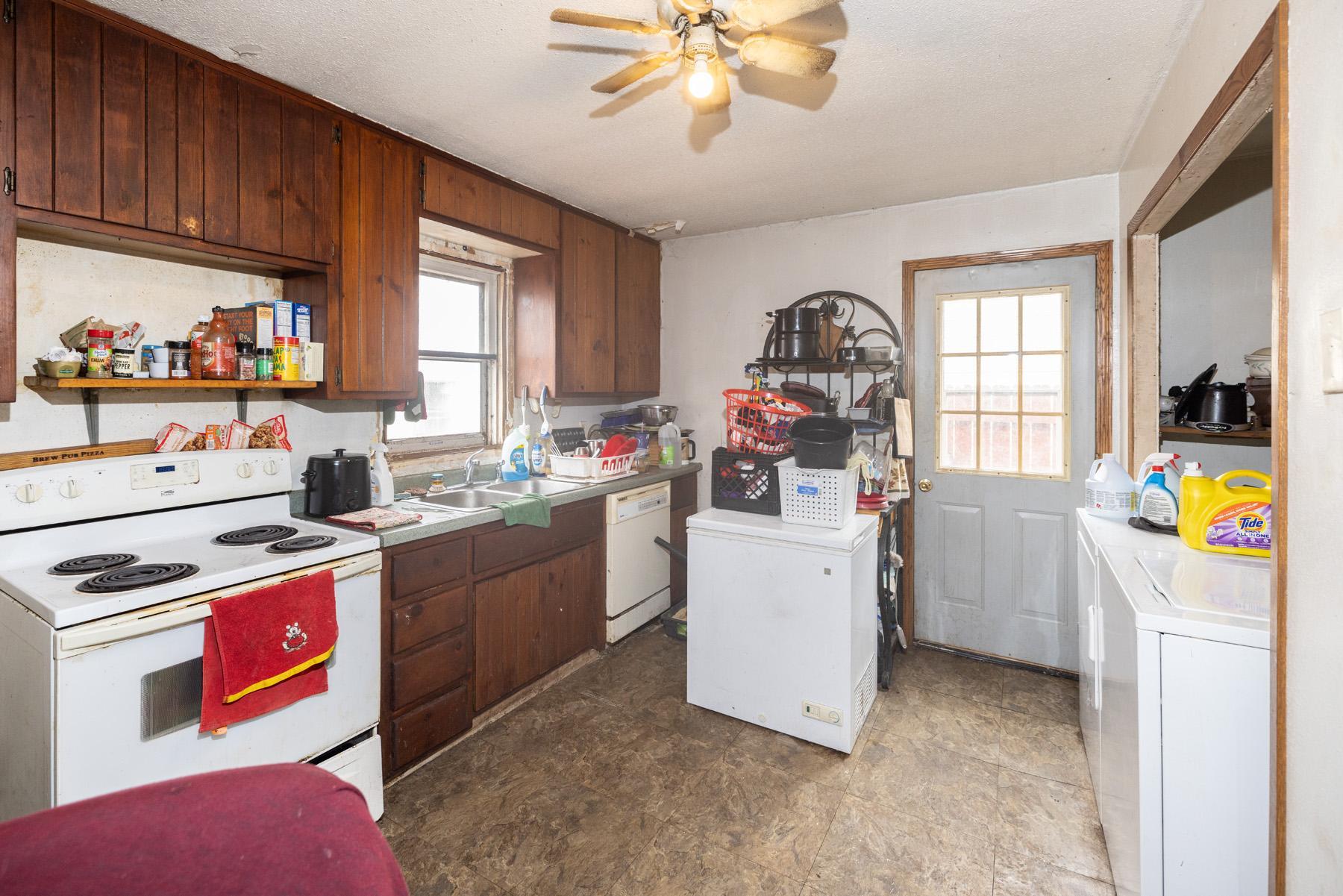 602 1st Street, Hawley MN 56549 - Photo 7 of 21