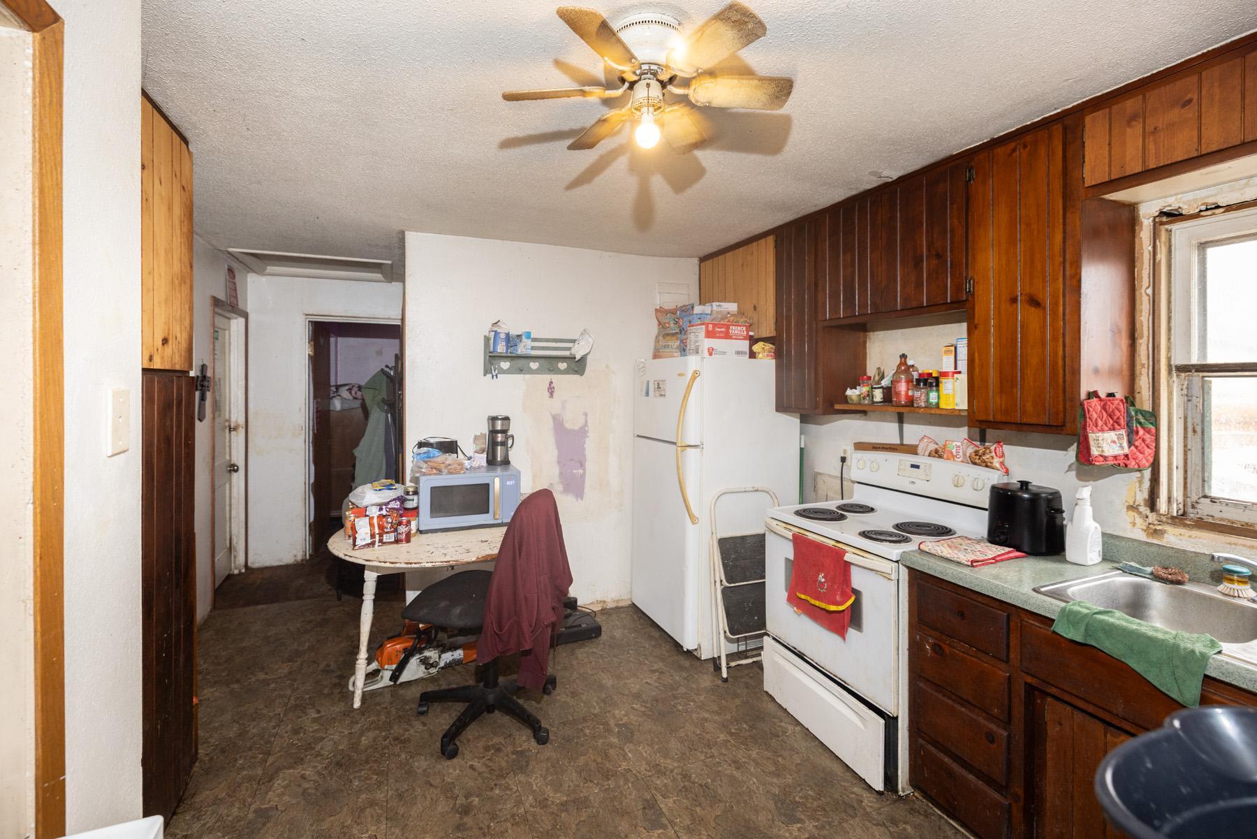 602 1st Street, Hawley MN 56549 - Photo 8 of 21