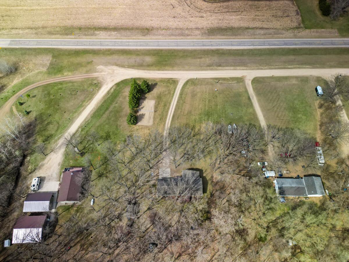 1993 single family home for sale at 40142 244th Street in Battle Lake, MN — 4 bed, 3 bath (photo 12 of 96)