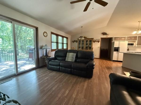 1993 single family home for sale at 40142 244th Street in Battle Lake, MN — 4 bed, 3 bath (photo 26 of 96)