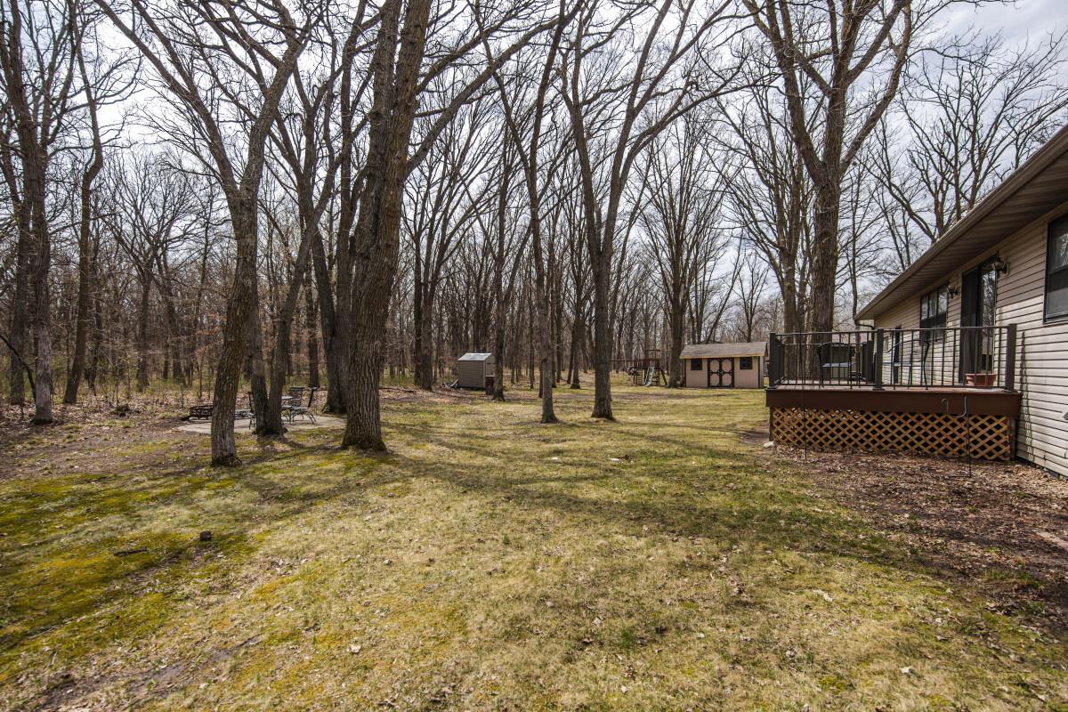 1993 single family home for sale at 40142 244th Street in Battle Lake, MN — 4 bed, 3 bath (photo 33 of 96)