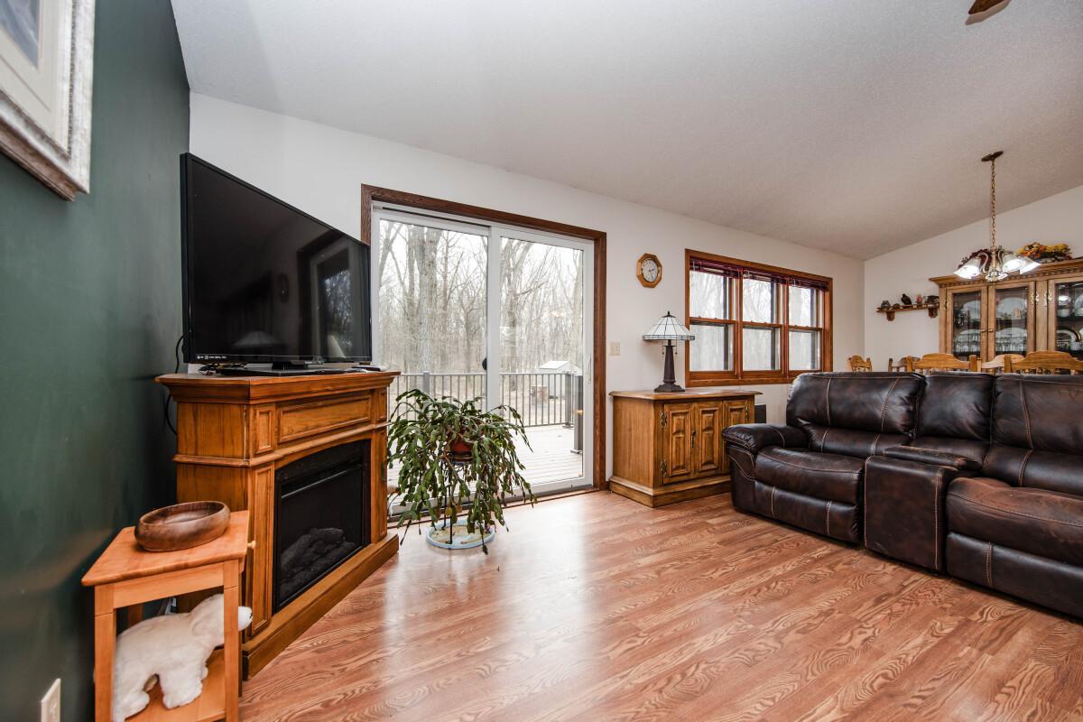 1993 single family home for sale at 40142 244th Street in Battle Lake, MN — 4 bed, 3 bath (photo 37 of 96)