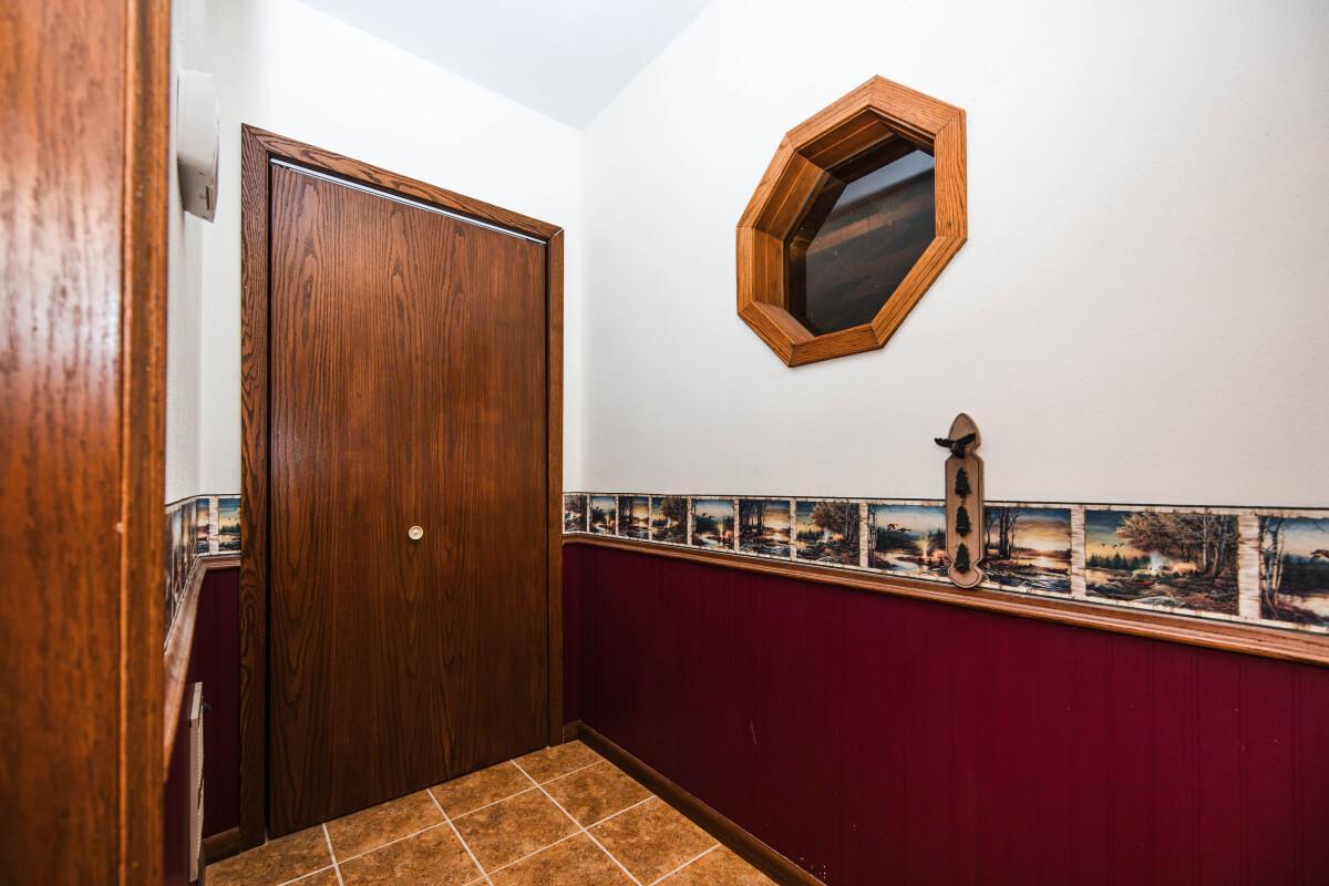 1993 single family home for sale at 40142 244th Street in Battle Lake, MN — 4 bed, 3 bath (photo 47 of 96)