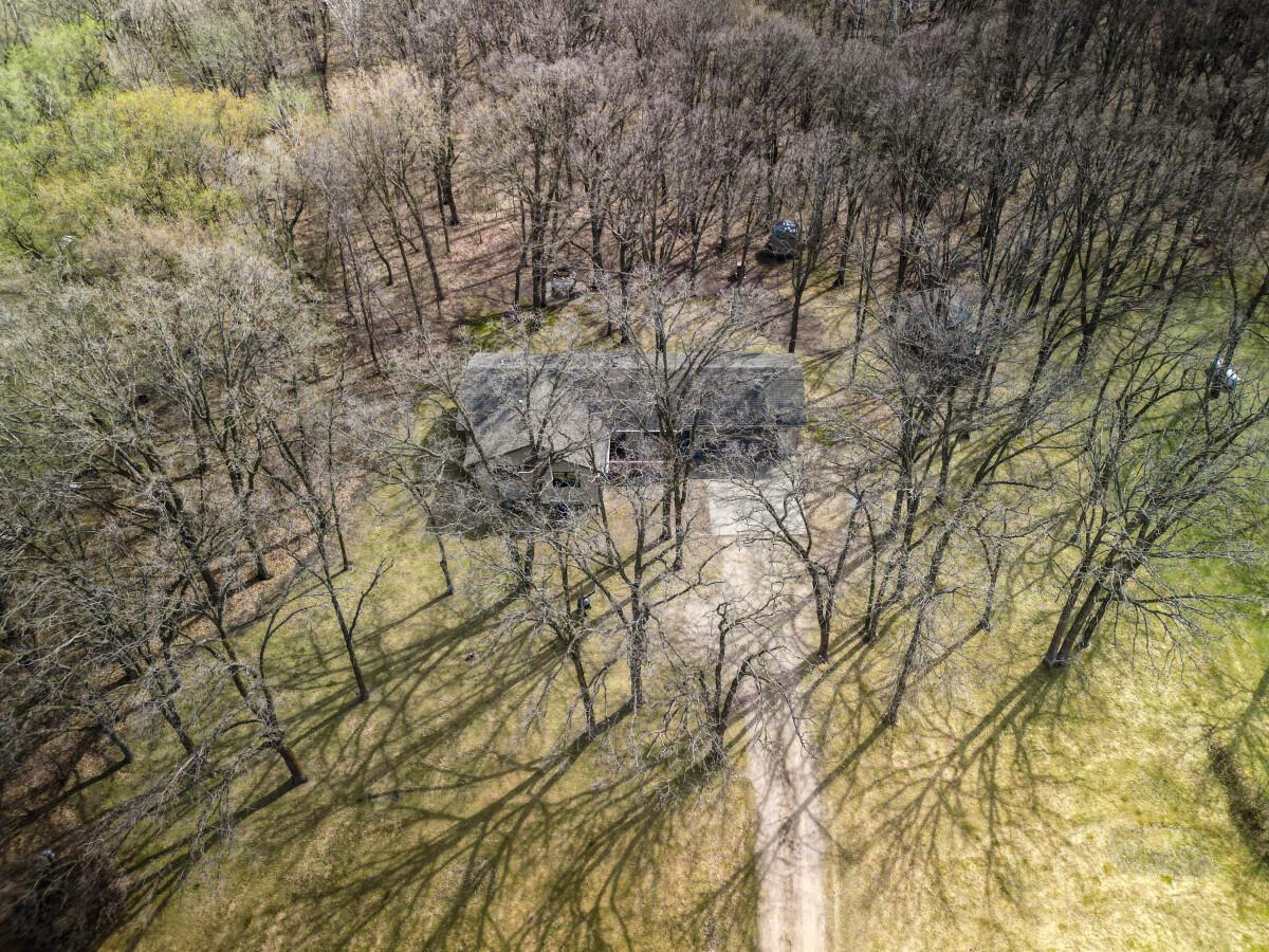 1993 single family home for sale at 40142 244th Street in Battle Lake, MN — 4 bed, 3 bath (photo 7 of 96)