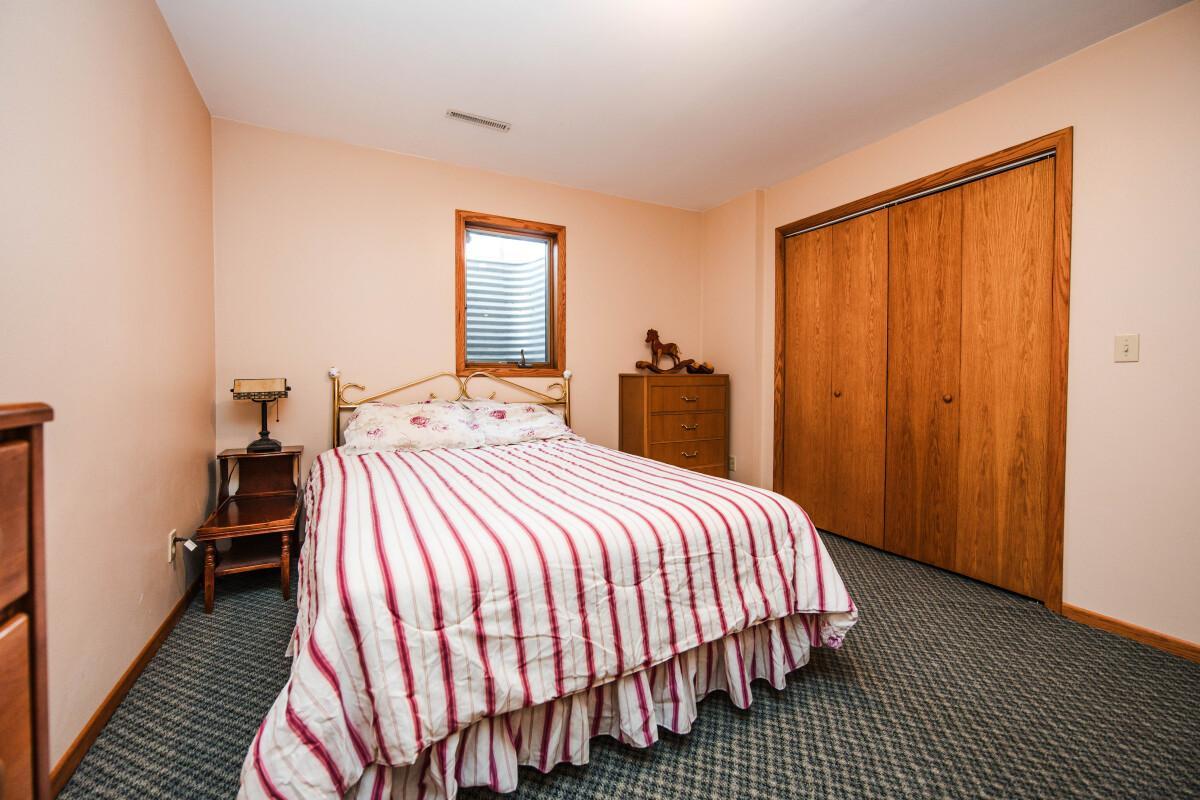 1993 single family home for sale at 40142 244th Street in Battle Lake, MN — 4 bed, 3 bath (photo 81 of 96)