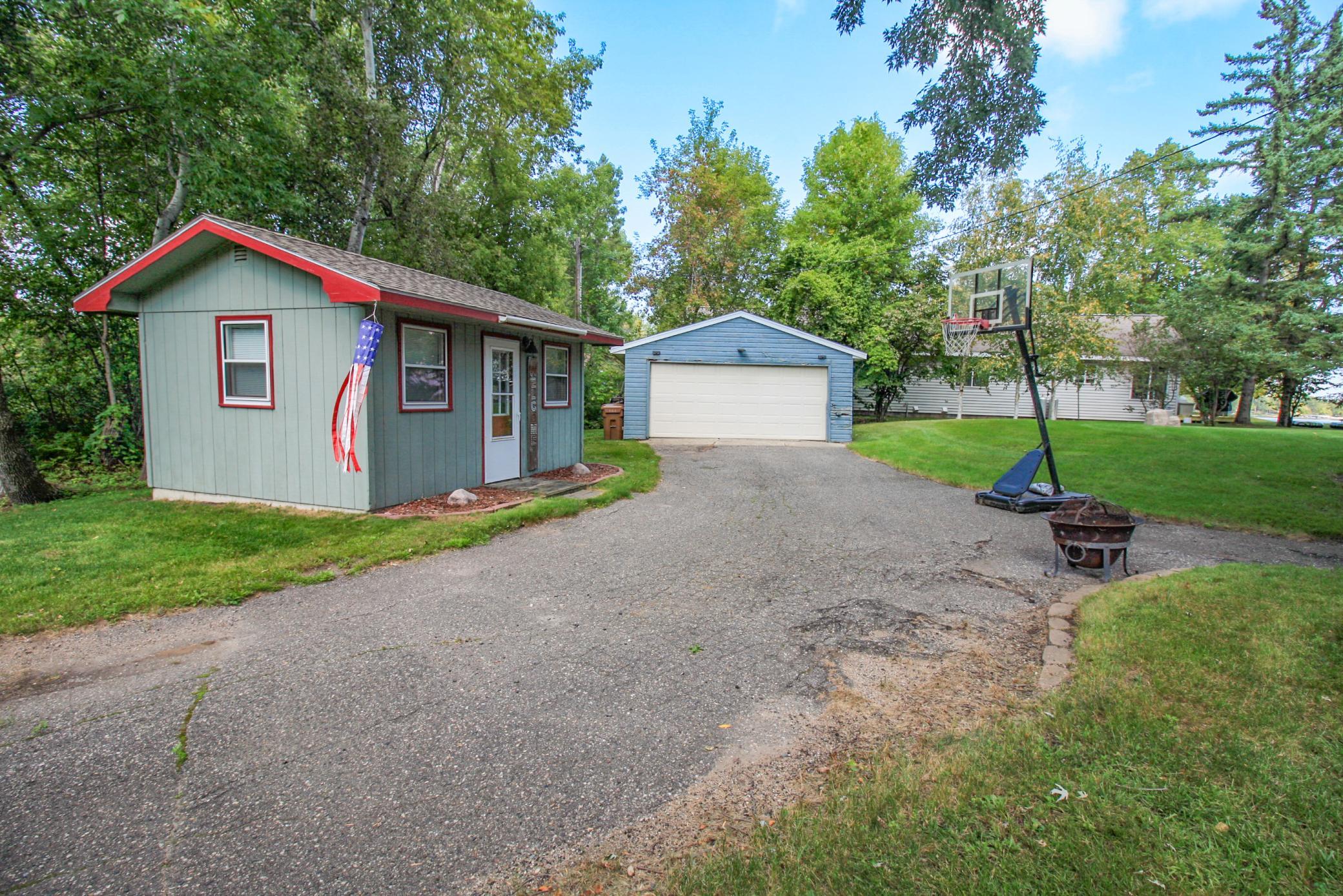 1976 single family home for sale at 32352 330th Avenue in Richville, MN — 3 bed, 2 bath (photo 22 of 55)