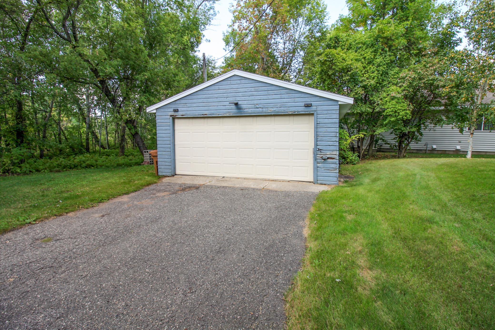1976 single family home for sale at 32352 330th Avenue in Richville, MN — 3 bed, 2 bath (photo 52 of 55)