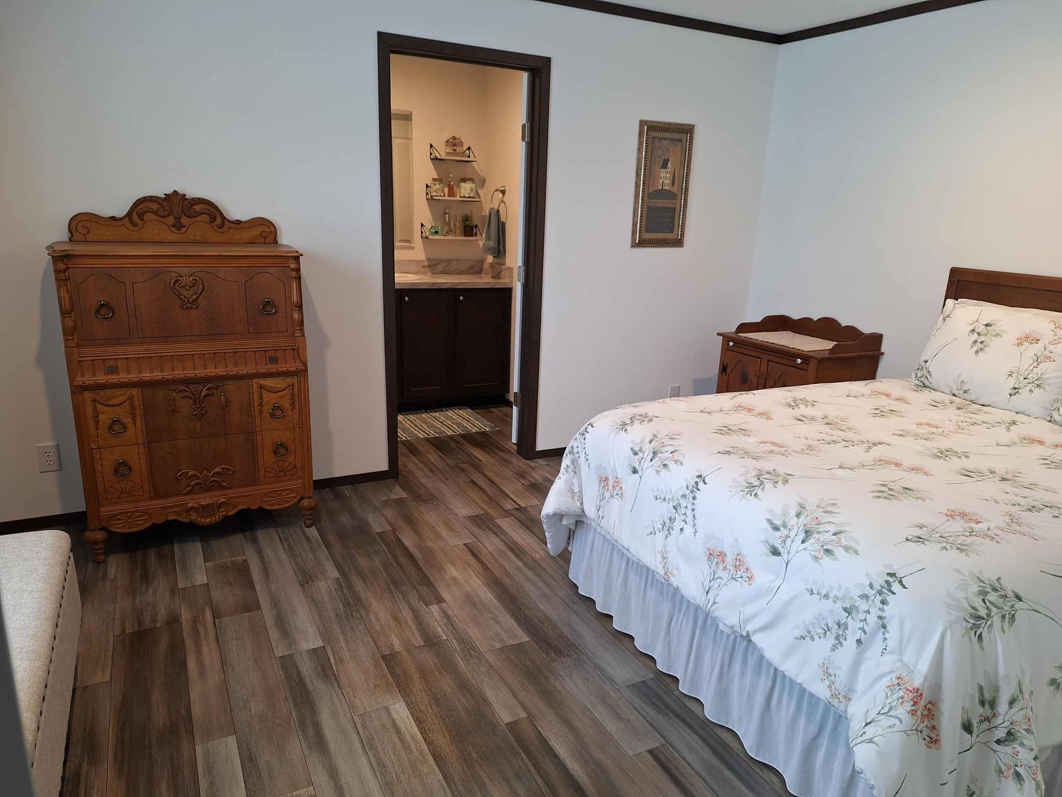 2024 single family home for sale at 215 N McKay Avenue, Unit 43 in Alexandria, MN — 3 bed, 2 bath (photo 15 of 25)
