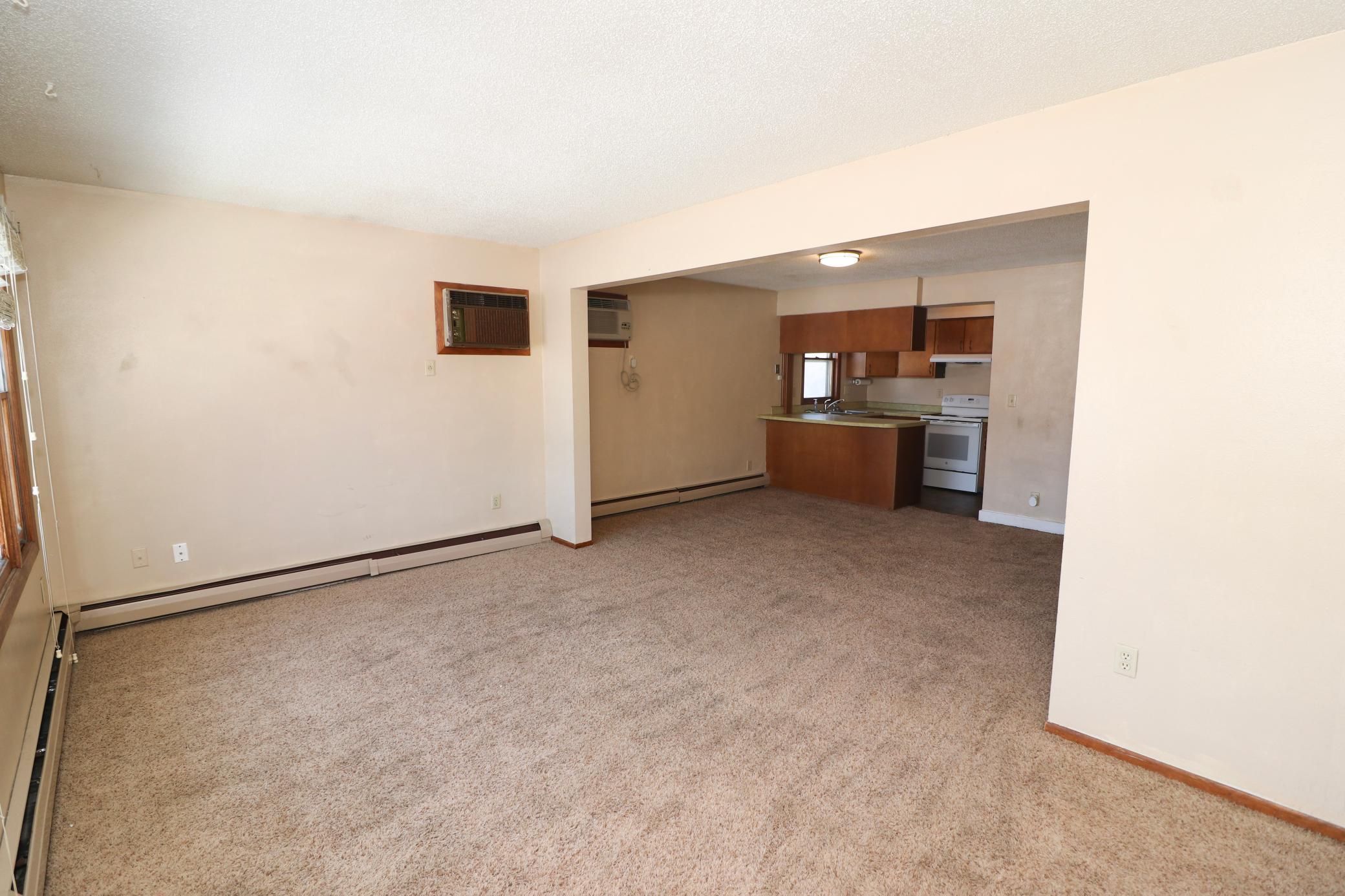 1900 home for sale at 609 3rd Street N in Fargo, ND — 4 bed, 4 bath (photo 32 of 40)