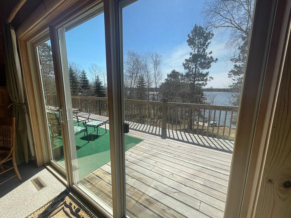 2005 single family home for sale at 17999 Ivy Drive in Park Rapids, MN — 3 bed, 3 bath (photo 16 of 69)