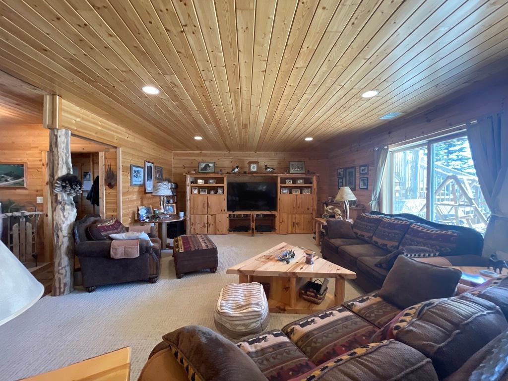 2005 single family home for sale at 17999 Ivy Drive in Park Rapids, MN — 3 bed, 3 bath (photo 26 of 69)