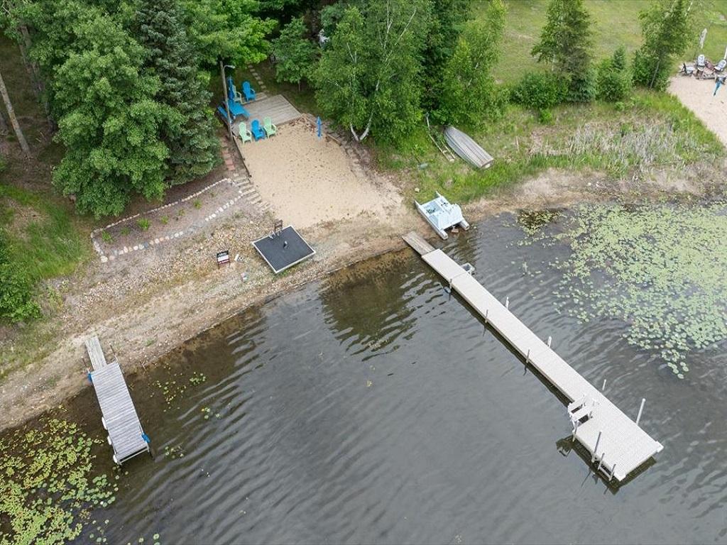 2005 single family home for sale at 17999 Ivy Drive in Park Rapids, MN — 3 bed, 3 bath (photo 2 of 63)