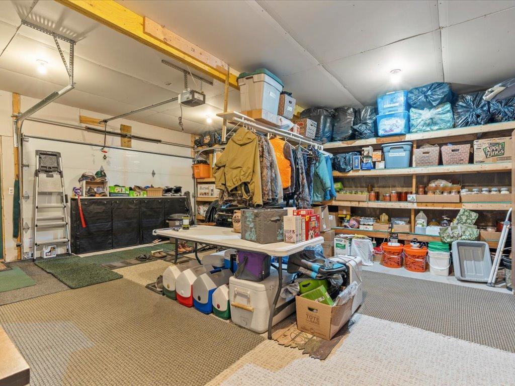 2005 single family home for sale at 17999 Ivy Drive in Park Rapids, MN — 3 bed, 3 bath (photo 32 of 63)