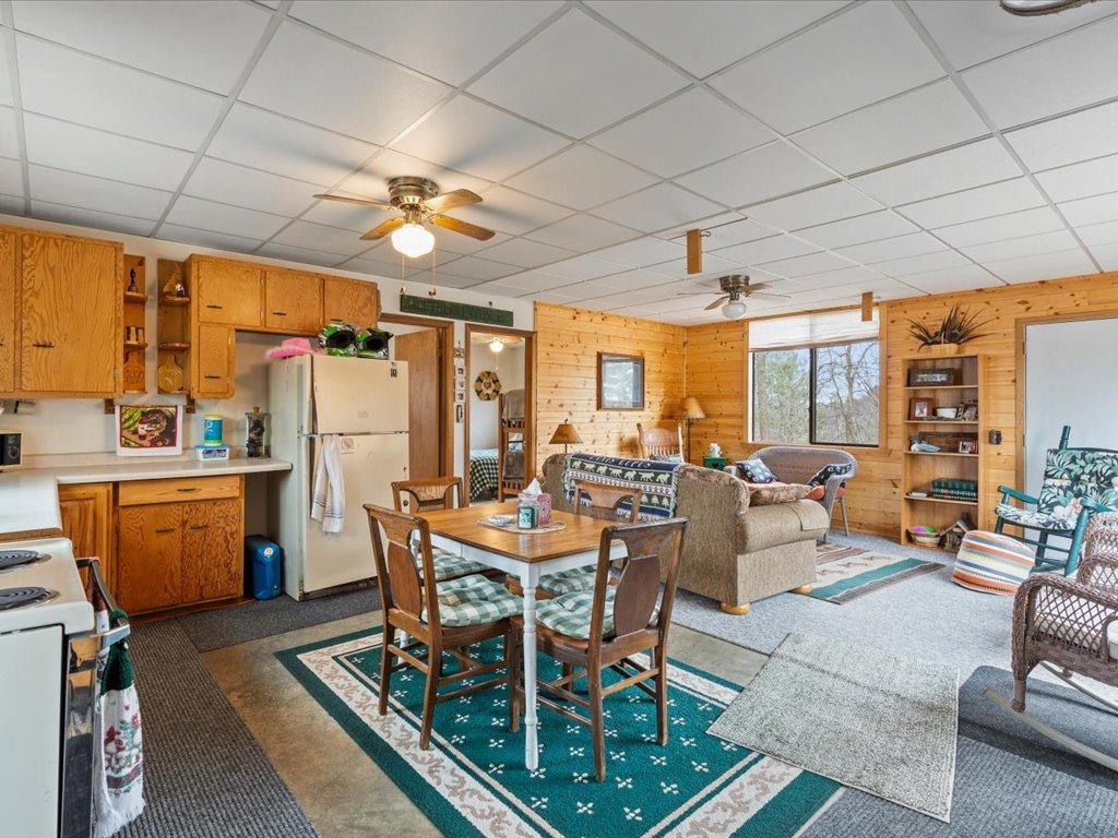 2005 single family home for sale at 17999 Ivy Drive in Park Rapids, MN — 3 bed, 3 bath (photo 44 of 63)