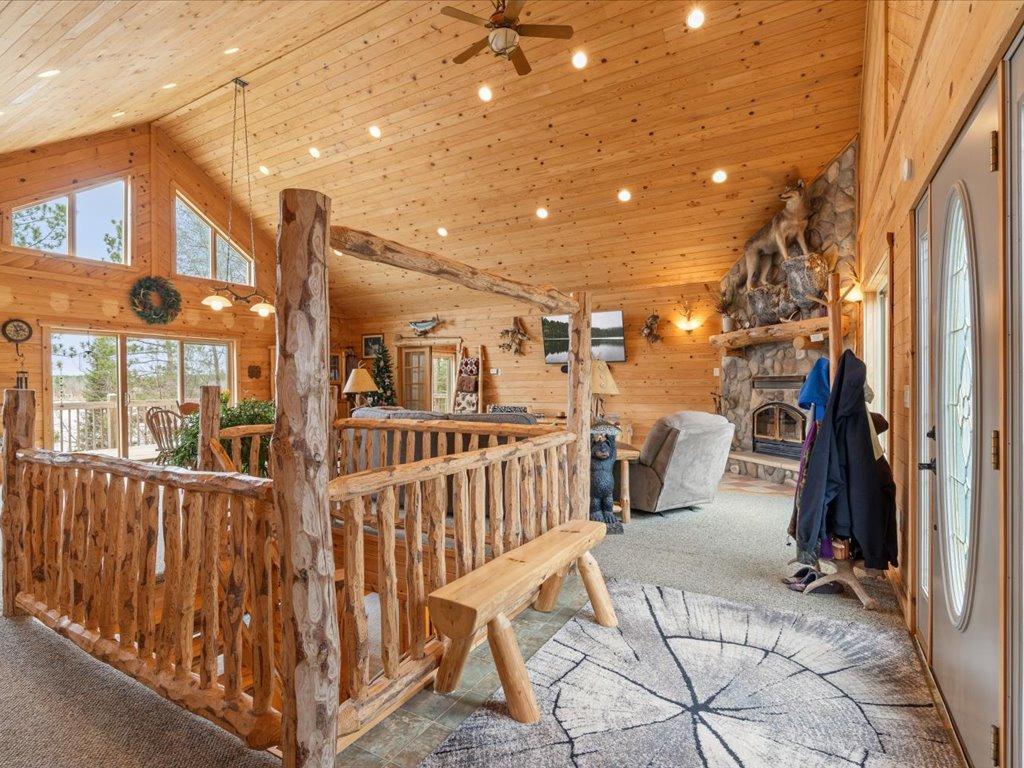 2005 single family home for sale at 17999 Ivy Drive in Park Rapids, MN — 3 bed, 3 bath (photo 6 of 63)