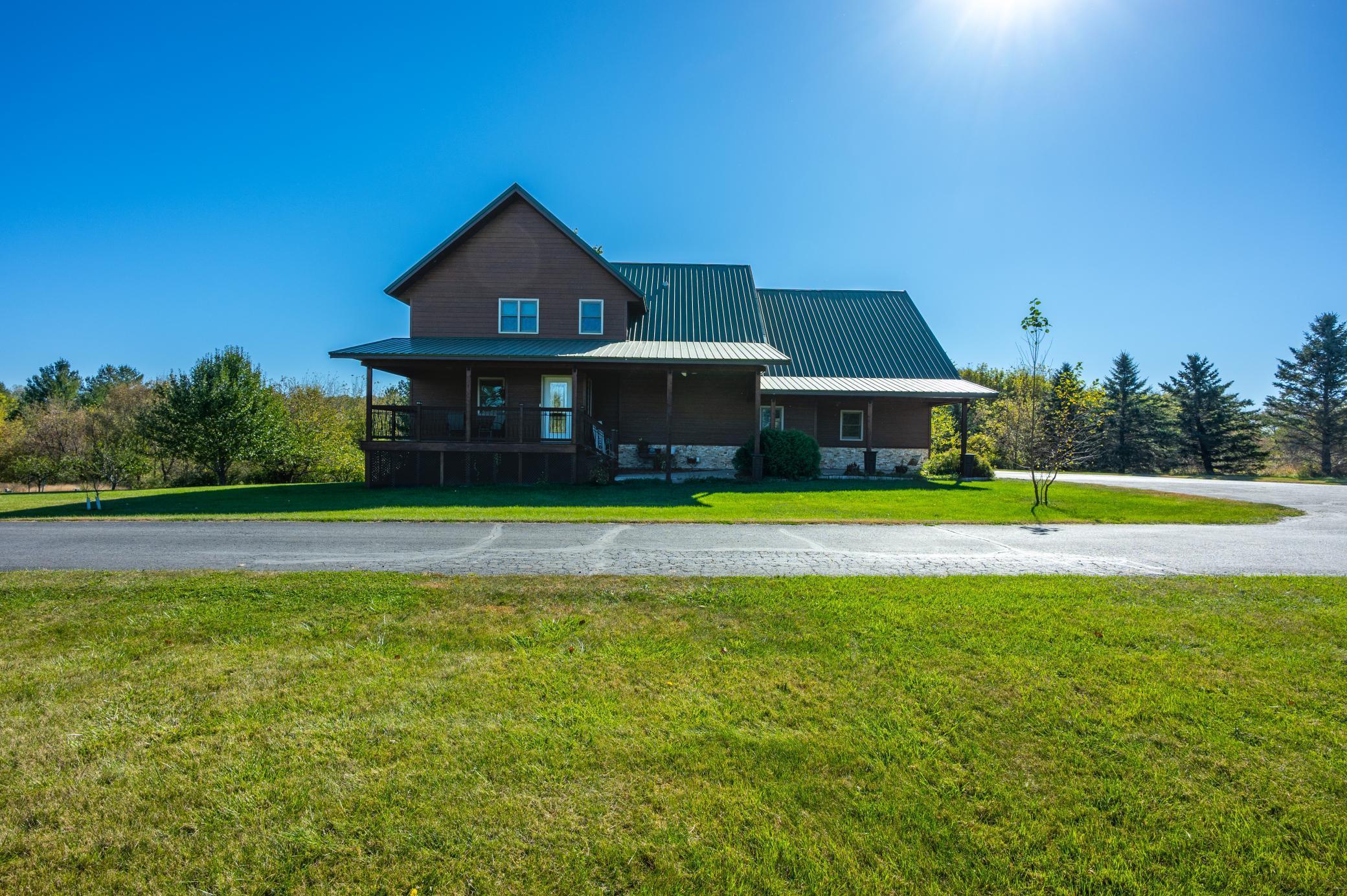 2001 single family home for sale at 4680 Cotton Tail Lane NW in Alexandria, MN — 5 bed, 4 bath (photo 2 of 124)
