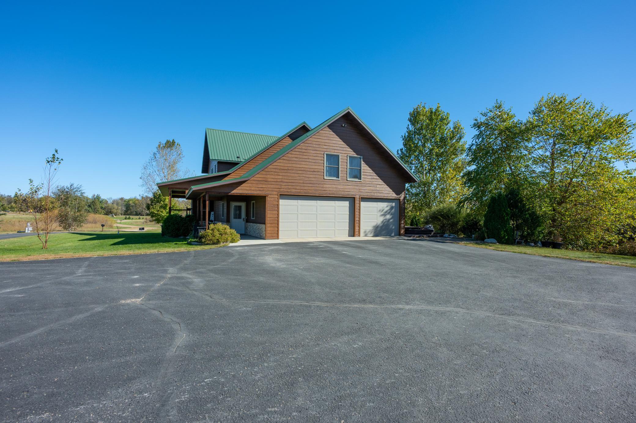 2001 single family home for sale at 4680 Cotton Tail Lane NW in Alexandria, MN — 5 bed, 4 bath (photo 112 of 124)