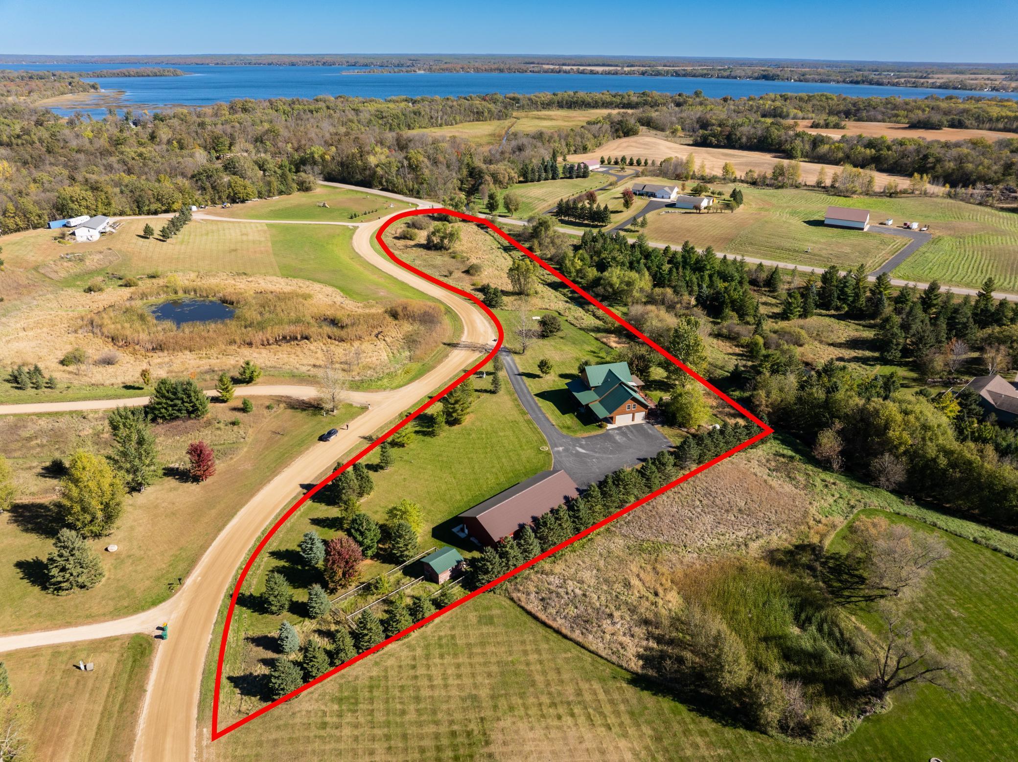 2001 single family home for sale at 4680 Cotton Tail Lane NW in Alexandria, MN — 5 bed, 4 bath (photo 5 of 124)