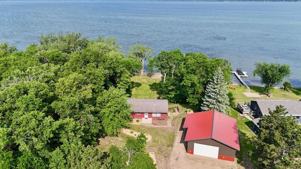 1971 single family home for sale at 28887 Hi Vista Drive in Battle Lake, MN — 4 bed, 2 bath (photo 3 of 57)