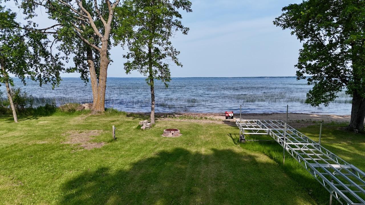 1971 single family home for sale at 28887 Hi Vista Drive in Battle Lake, MN — 4 bed, 2 bath (photo 4 of 57)