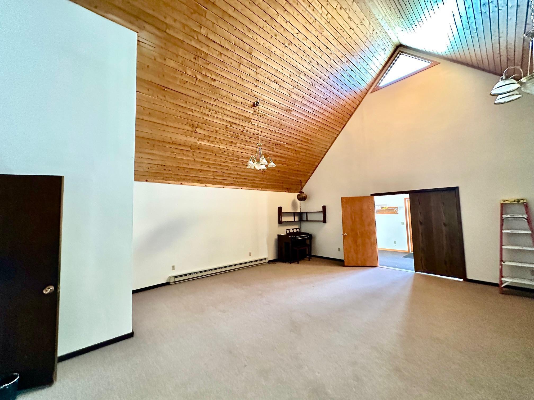 1975 single family home for sale at 307 Main Street N in Greenbush, MN — 1 bed, 1 bath (photo 5 of 10)