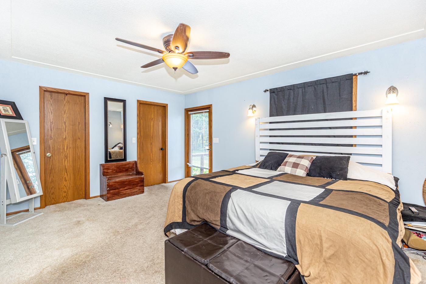 1986 single family home for sale at 13520 W Lake Sallie Drive in Detroit Lakes, MN — 4 bed, 3 bath (photo 18 of 32)