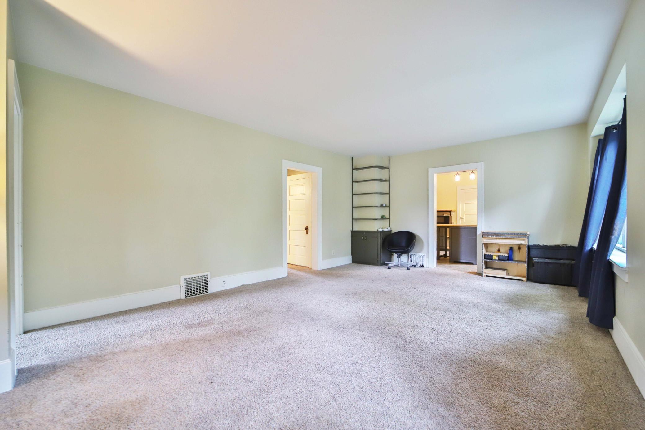 1918 single family home for sale at 815 Rosewood Street in Brainerd, MN — 4 bed, 2 bath (photo 11 of 35)