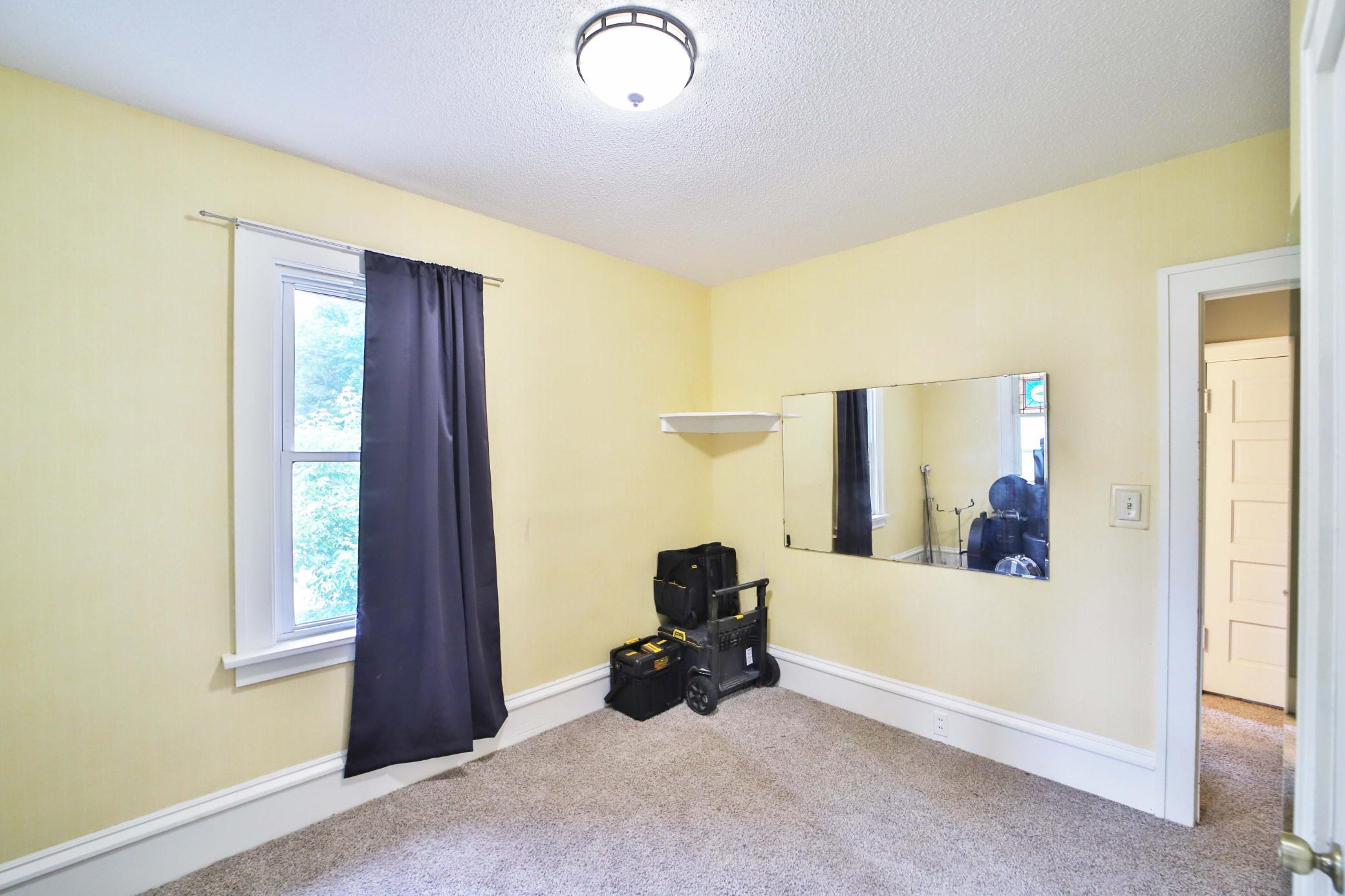 1918 single family home for sale at 815 Rosewood Street in Brainerd, MN — 4 bed, 2 bath (photo 12 of 35)