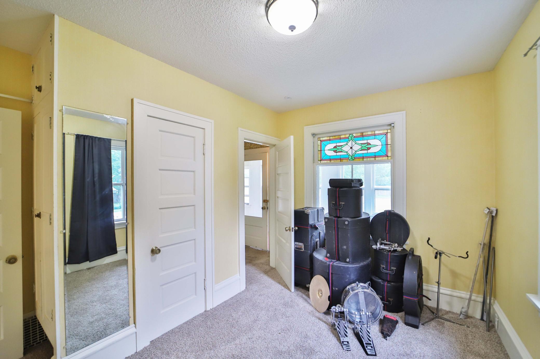 1918 single family home for sale at 815 Rosewood Street in Brainerd, MN — 4 bed, 2 bath (photo 14 of 35)