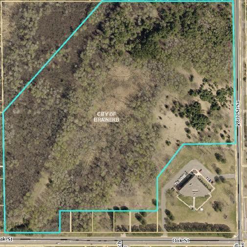 land for sale at 2723 Oak Street in Brainerd, MN