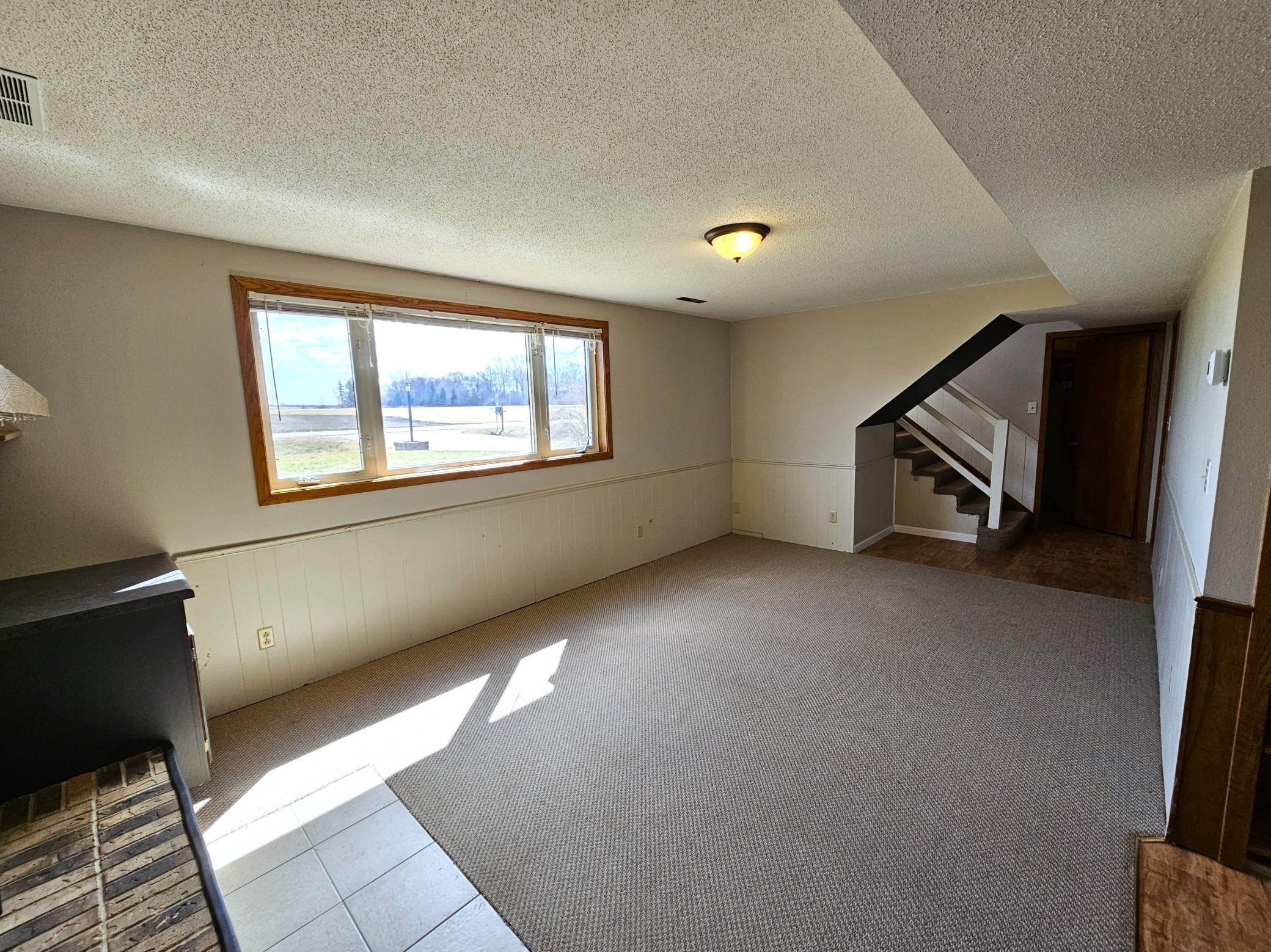 1977 single family home for sale at 17132 River Oaks Boulevard in Fergus Falls, MN — 3 bed, 3 bath (photo 30 of 56)