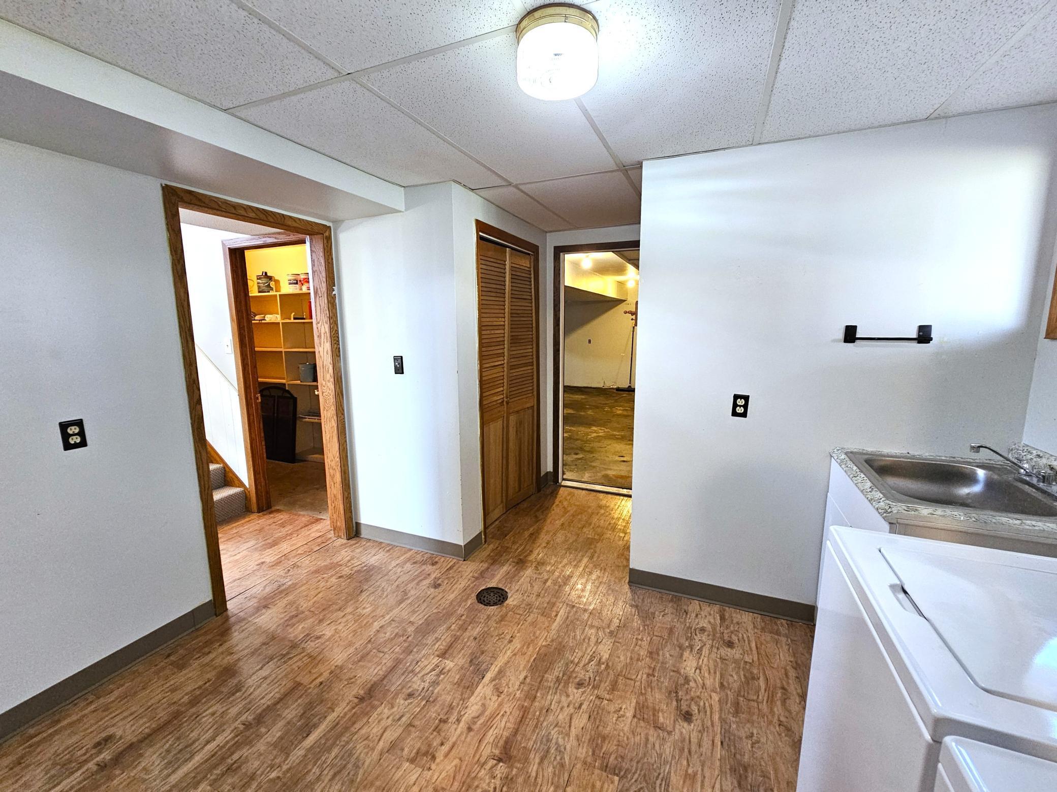 1977 single family home for sale at 17132 River Oaks Boulevard in Fergus Falls, MN — 3 bed, 3 bath (photo 35 of 56)