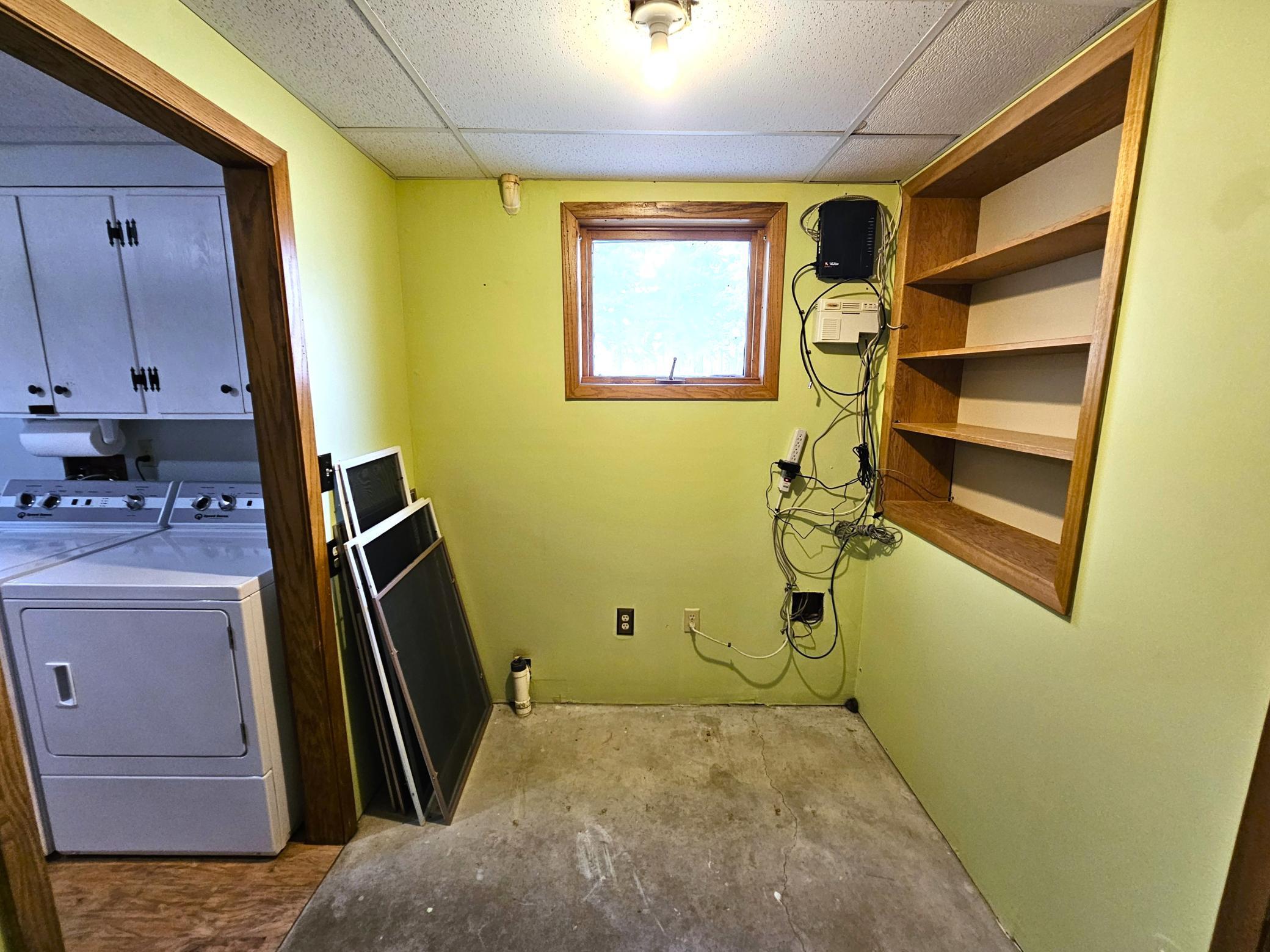 1977 single family home for sale at 17132 River Oaks Boulevard in Fergus Falls, MN — 3 bed, 3 bath (photo 37 of 56)