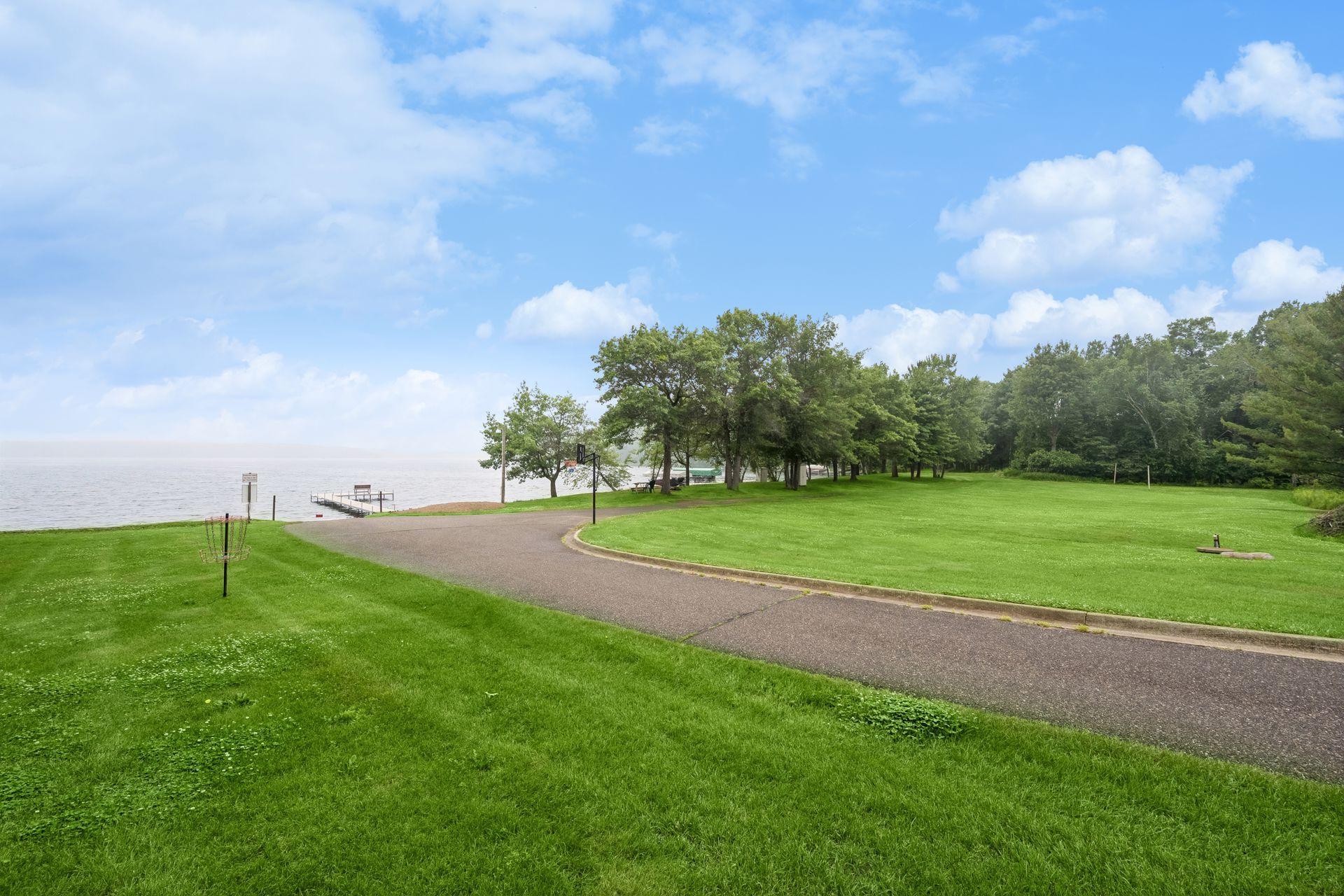 2006 townhouse for sale at 16498 Park Estates Drive in Brainerd, MN — 3 bed, 3 bath (photo 48 of 52)
