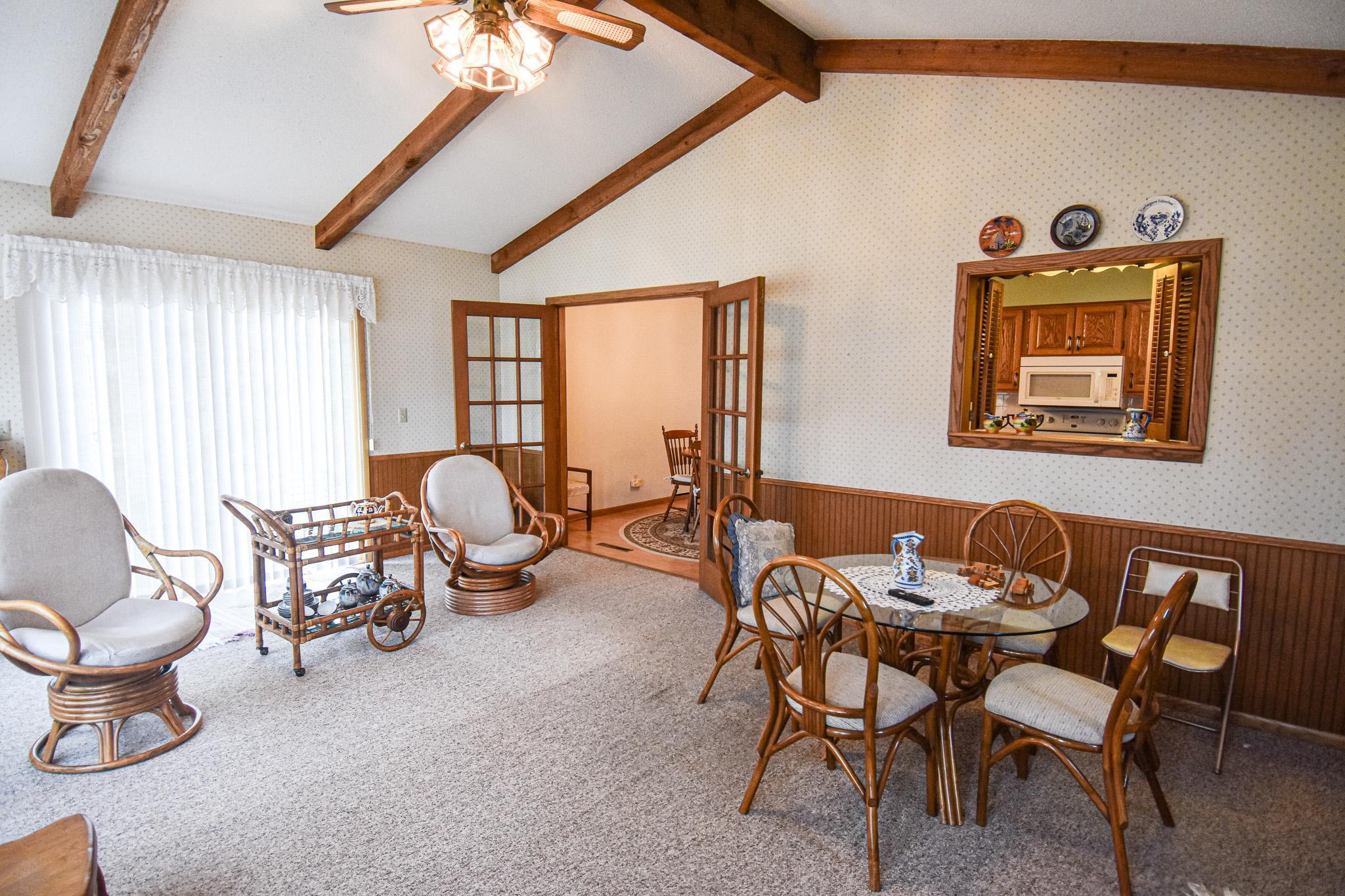 1968 single family home for sale at 610 Kneale Avenue S in Thief River Falls, MN — 3 bed, 2 bath (photo 20 of 50)
